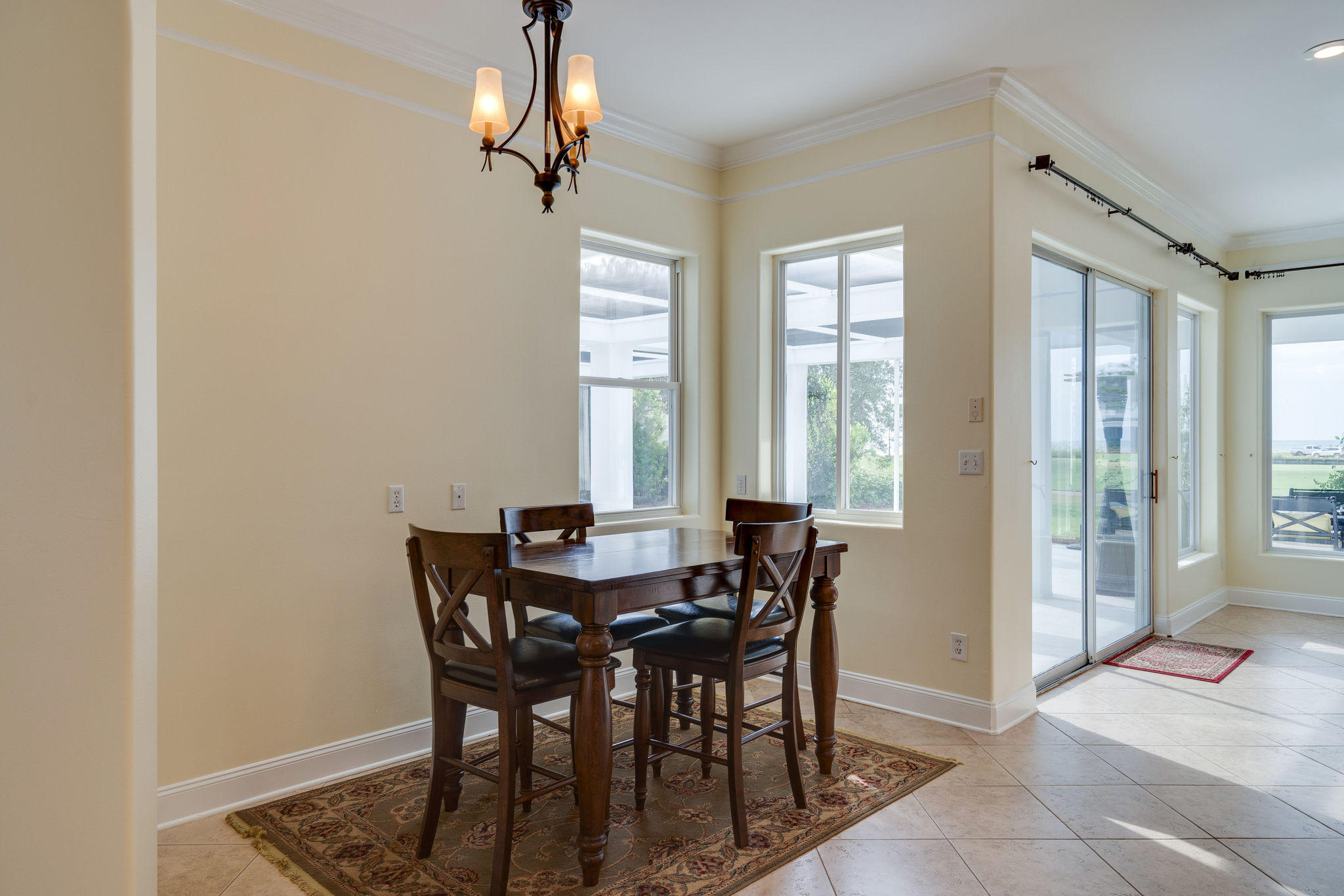 BURNT PINE - Residential