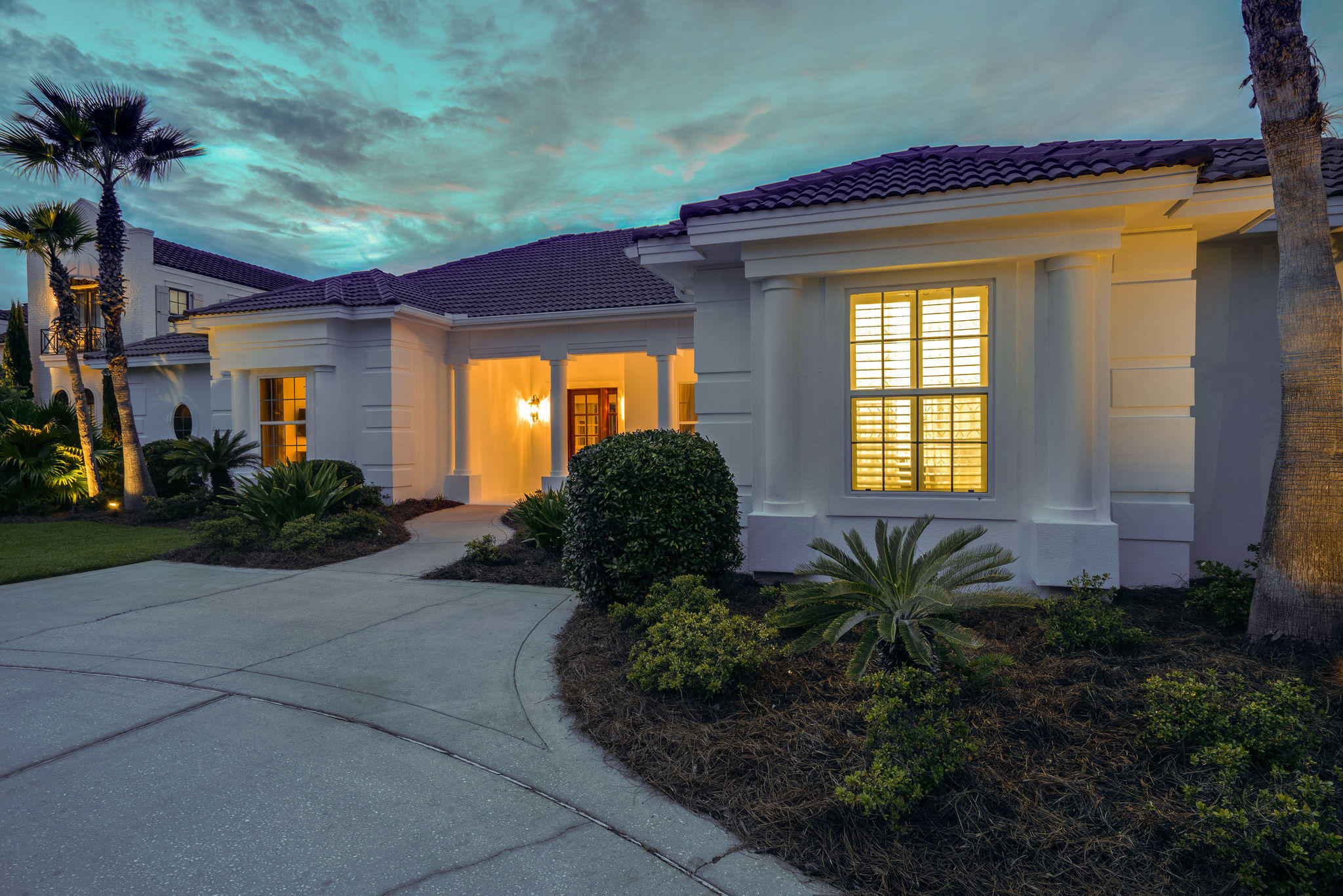 BURNT PINE - Residential