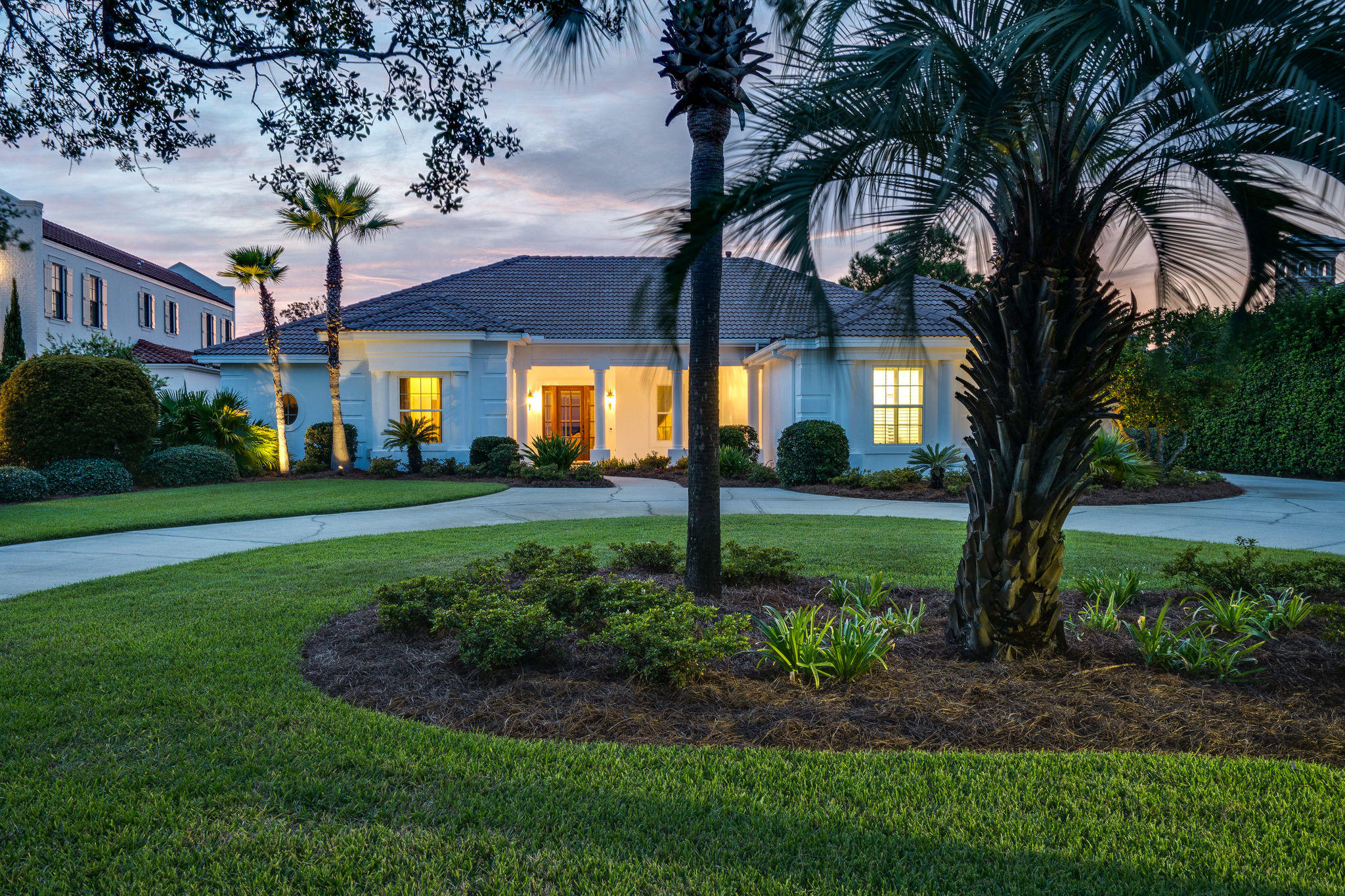 BURNT PINE - Residential