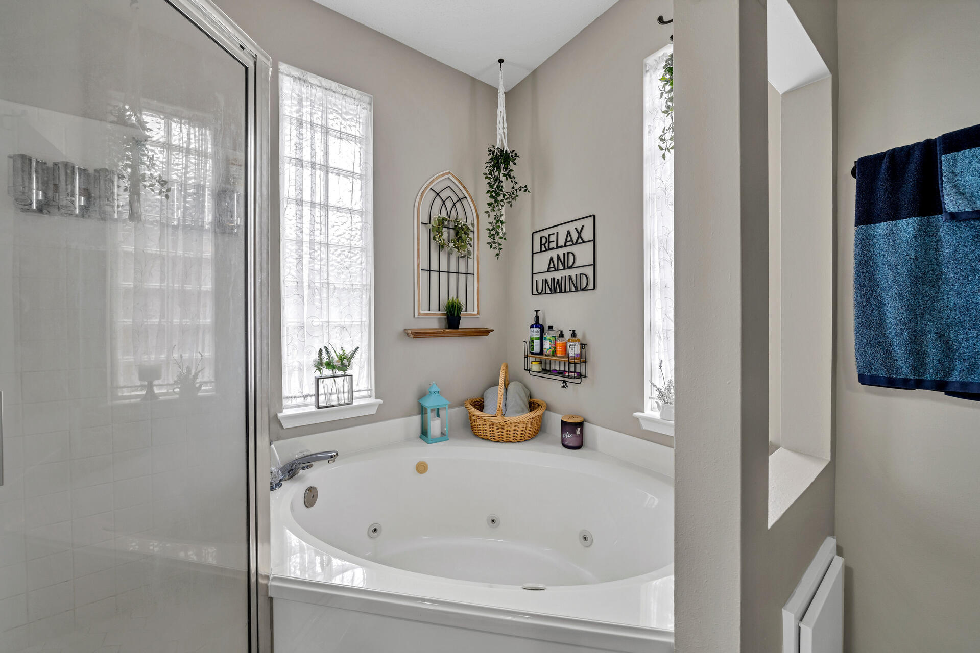 PARKWOOD COVE AT BLUEWATER BAY - Residential