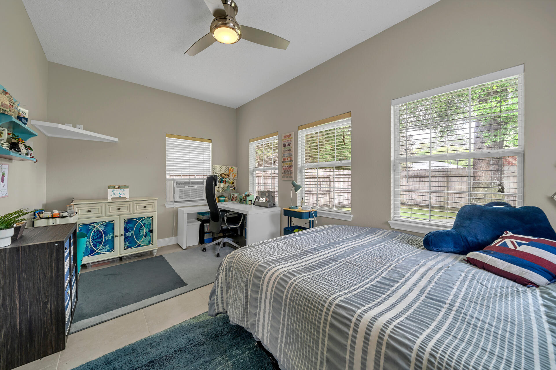 PARKWOOD COVE AT BLUEWATER BAY - Residential