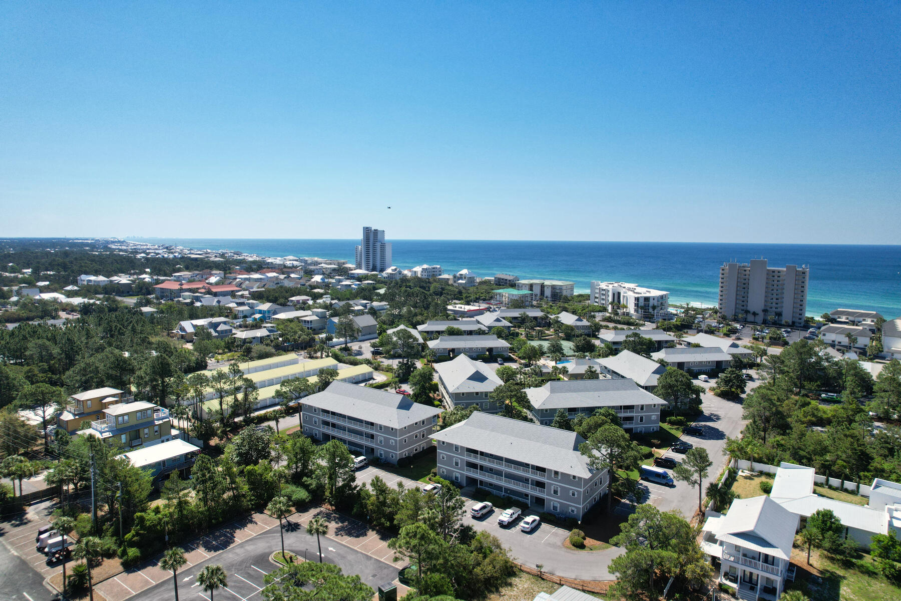 BEACHWOOD VILLAS CONDO - Residential