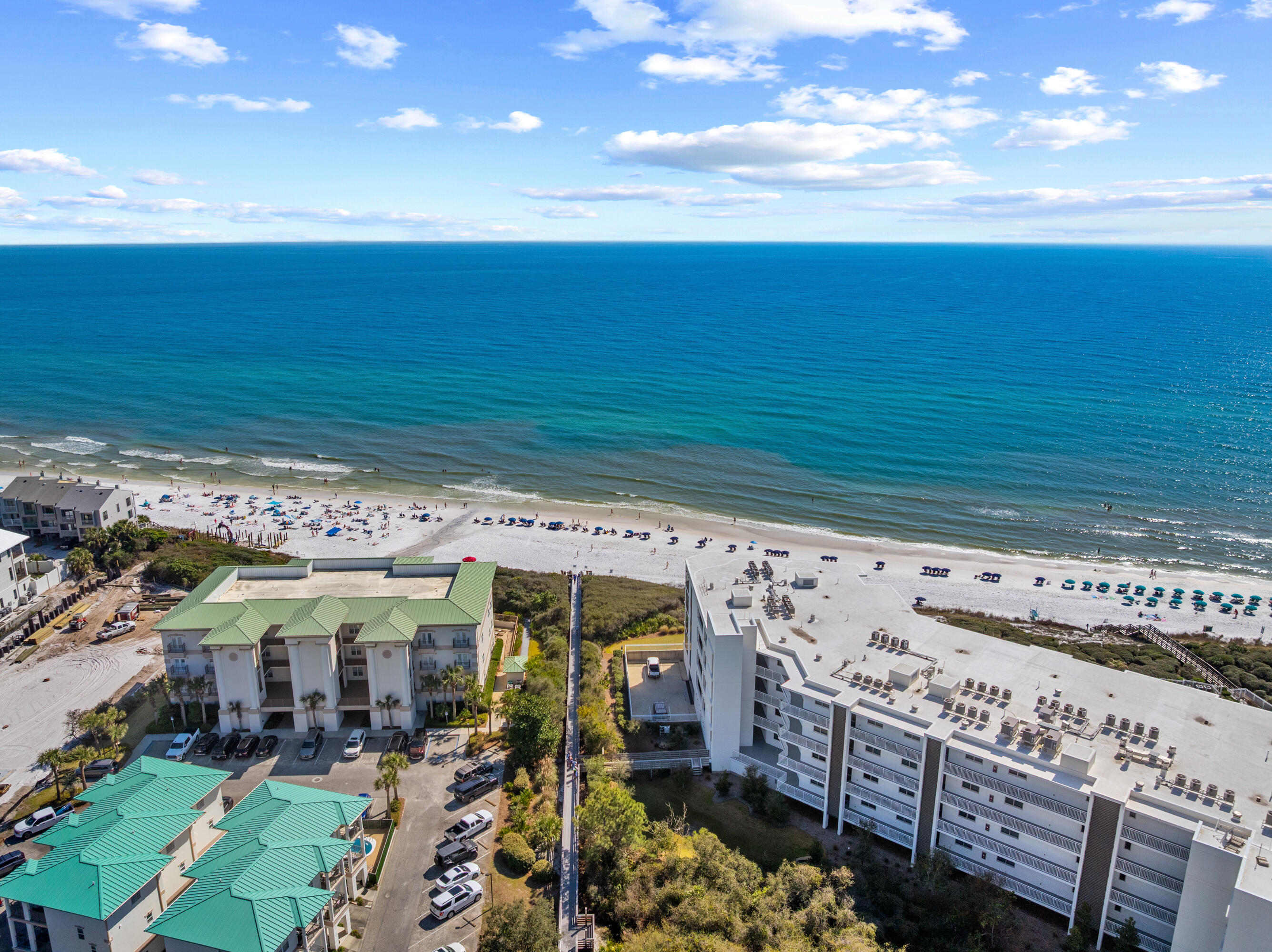 BEACHWOOD VILLAS CONDO - Residential