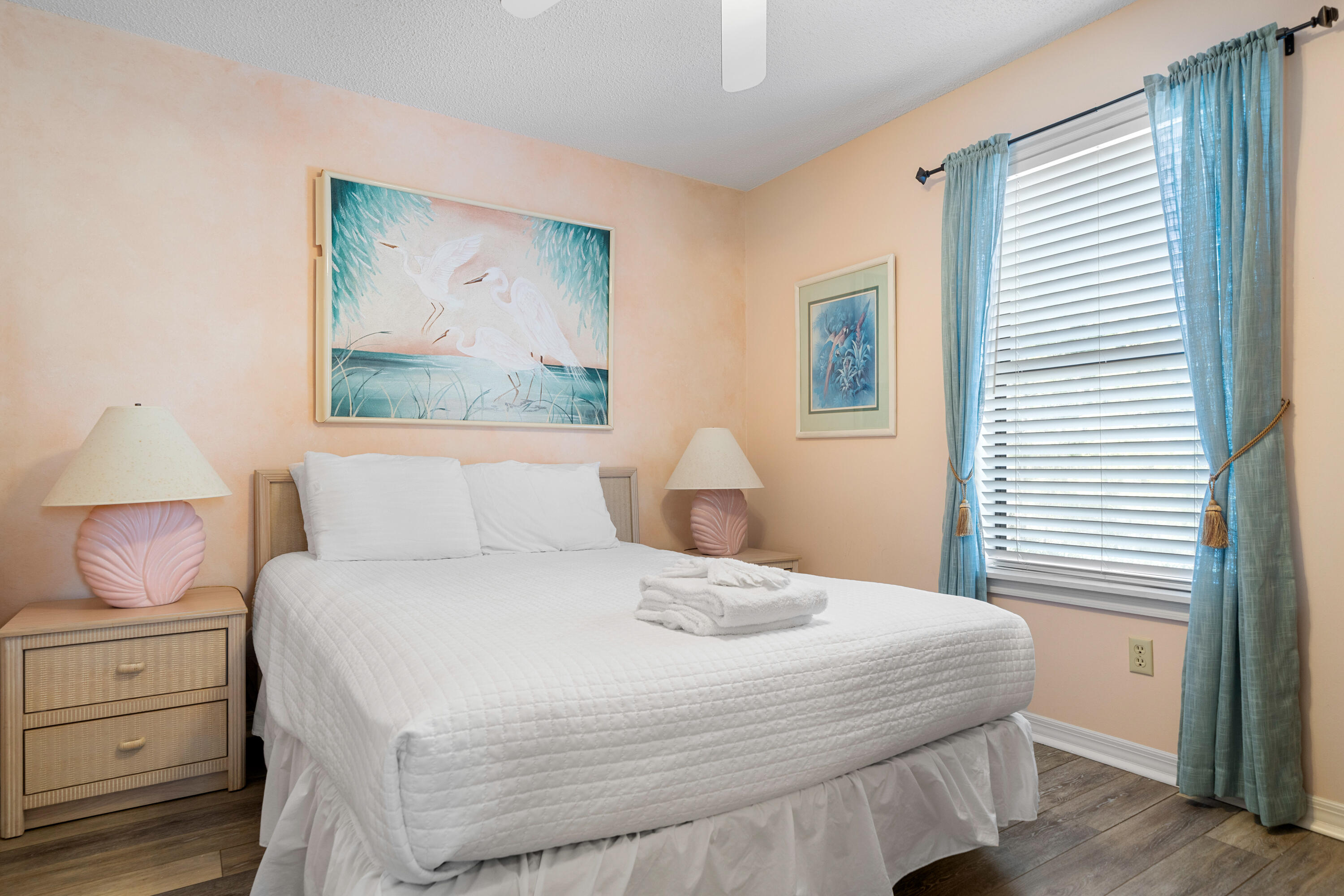 BEACHWOOD VILLAS CONDO - Residential