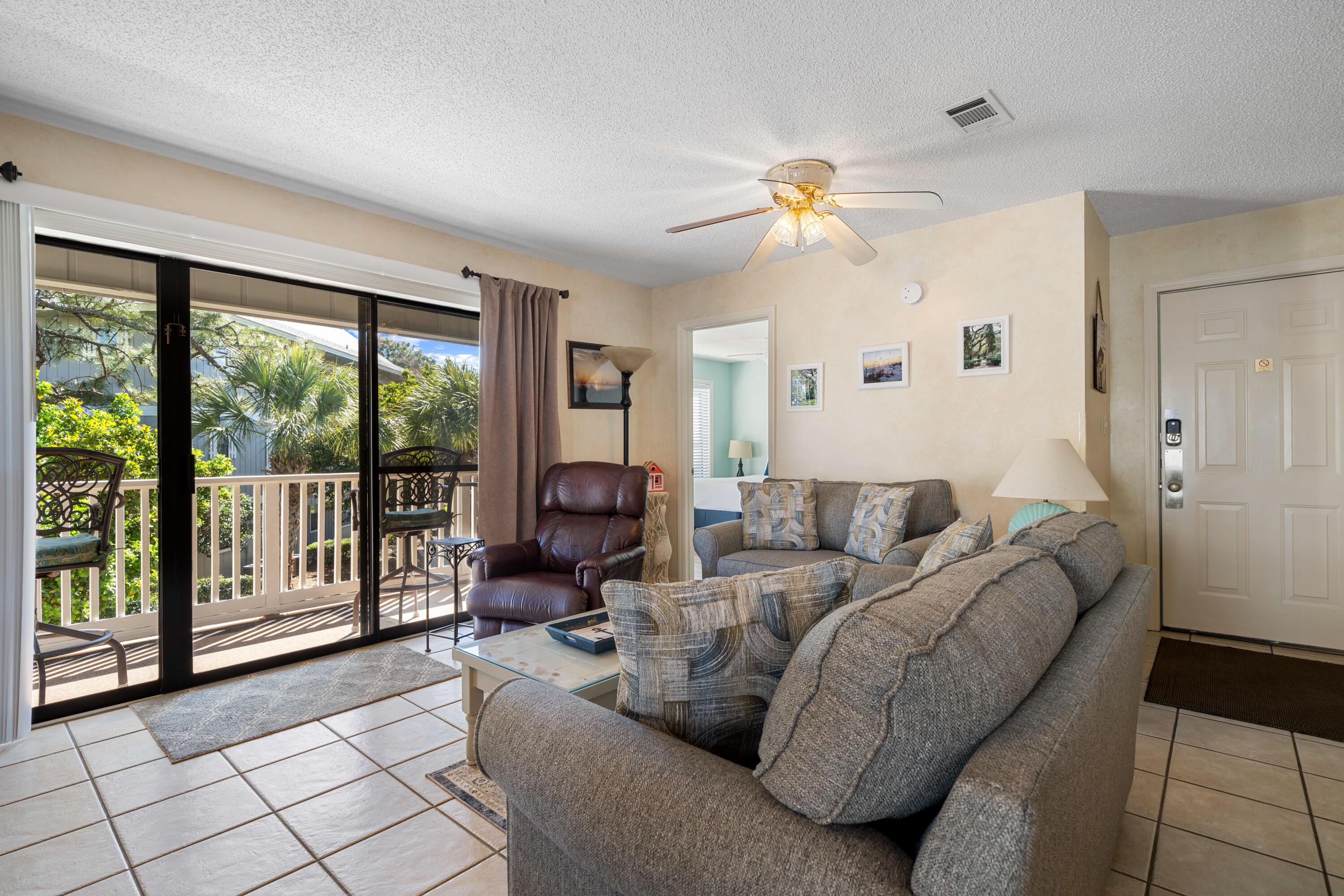 BEACHWOOD VILLAS CONDO - Residential