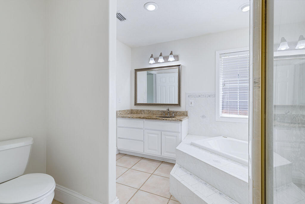 GULF HIGHLANDS UNIT 2 - Residential Lease