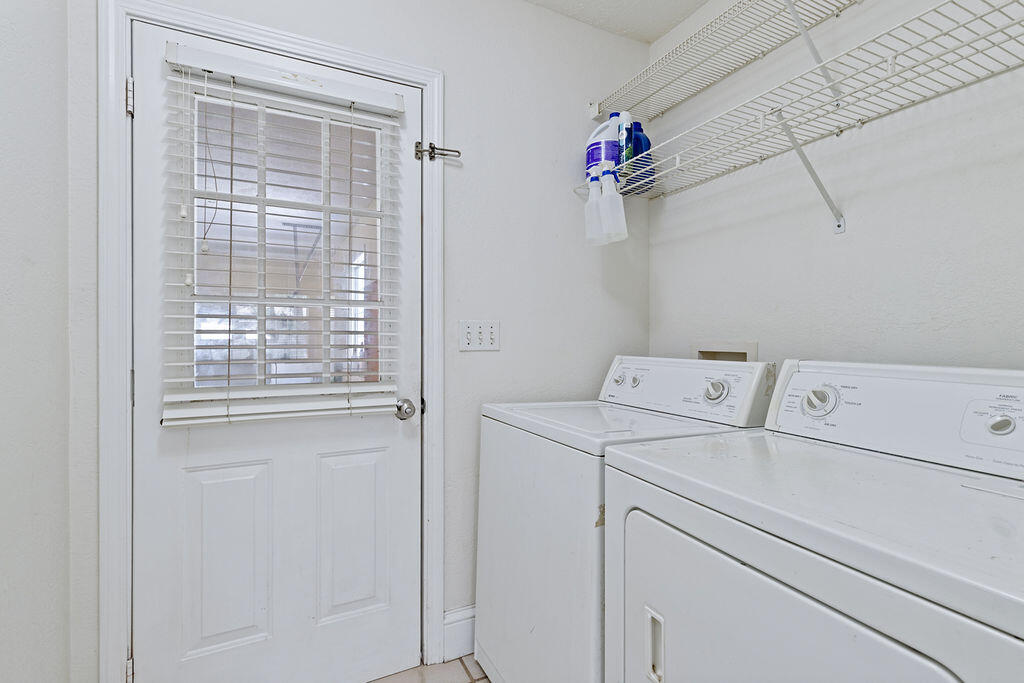 GULF HIGHLANDS UNIT 2 - Residential Lease