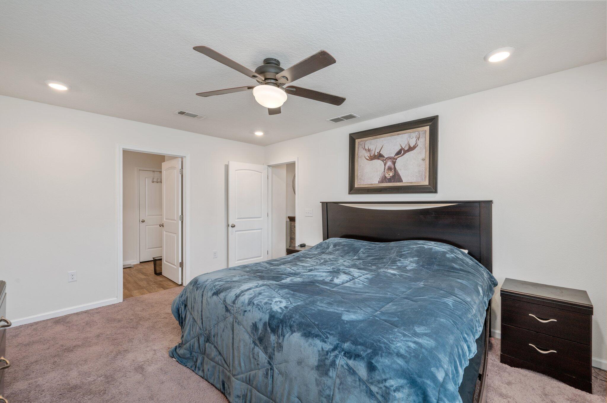 REDSTONE COMMONS - Residential