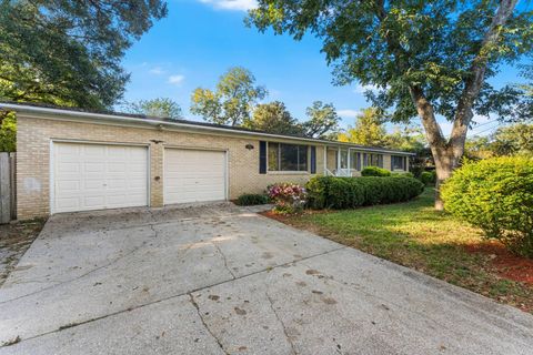 Photo of 1521 Toni Street, Pensacola, FL 32504 (MLS # 965773) Photo of 1521 Toni Street, Pensacola, FL 32504 (MLS # 965773)