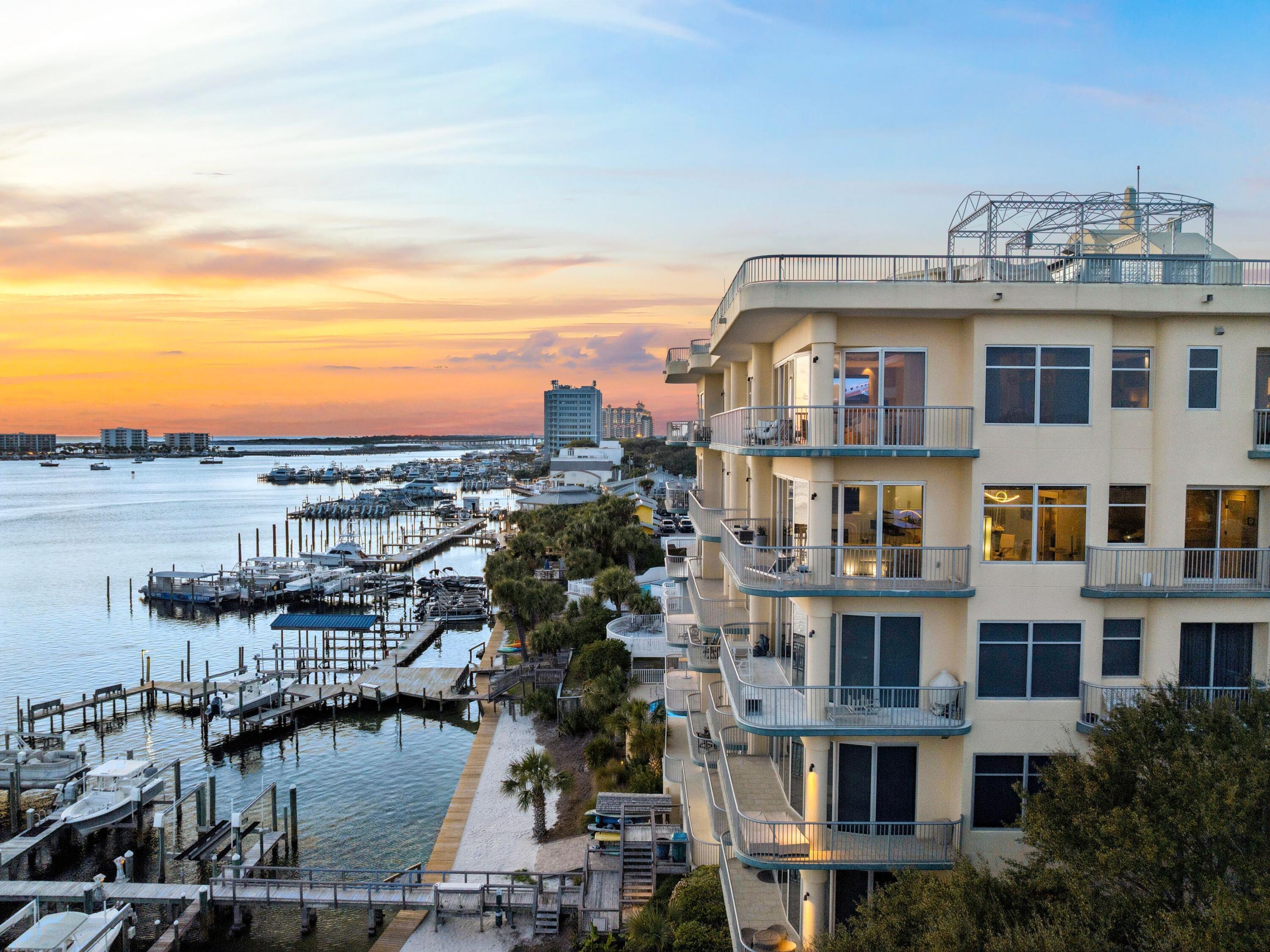 DESTIN HARBOR PLACE - Residential