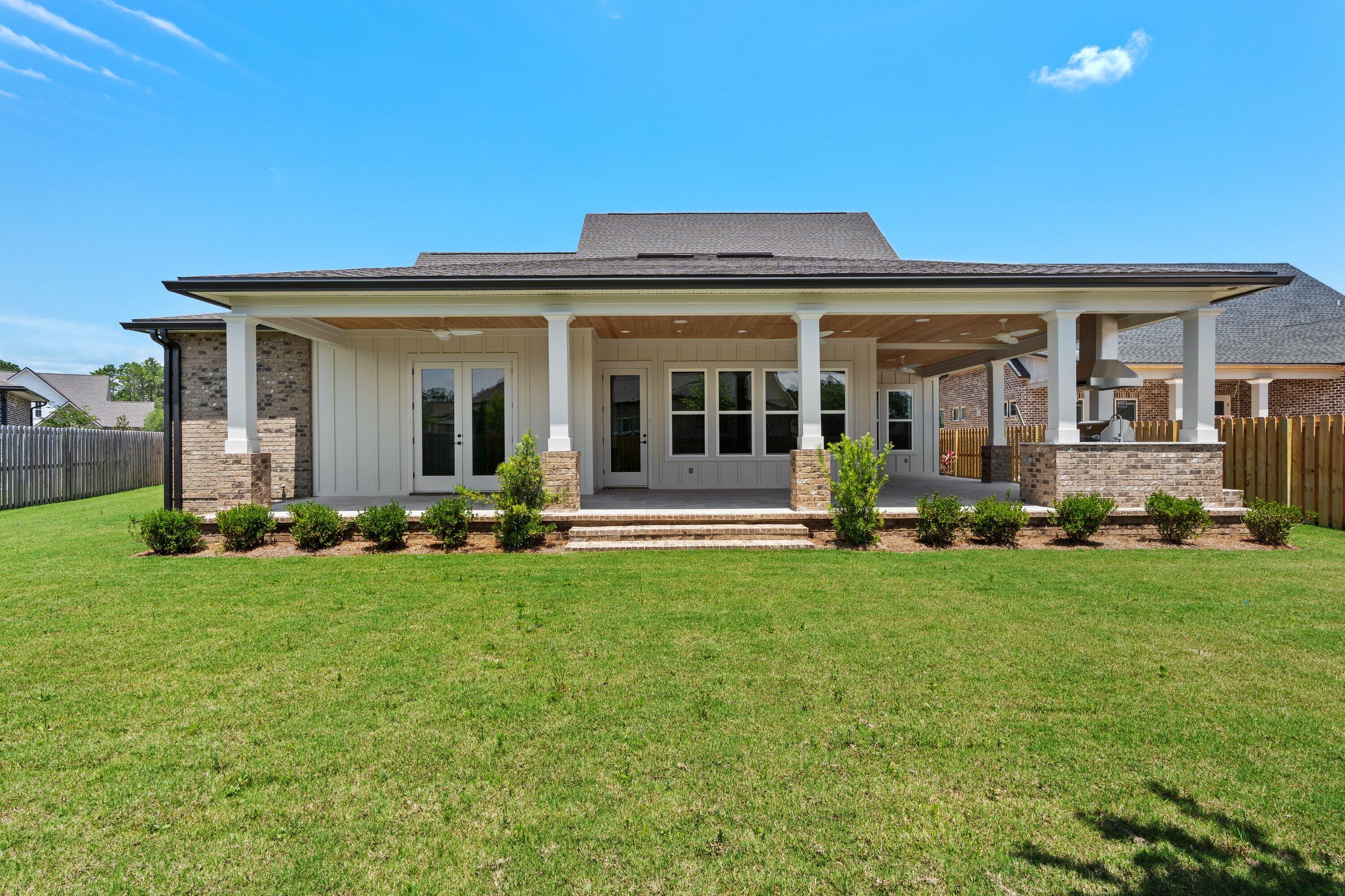 HAMMOCK BAY - Residential