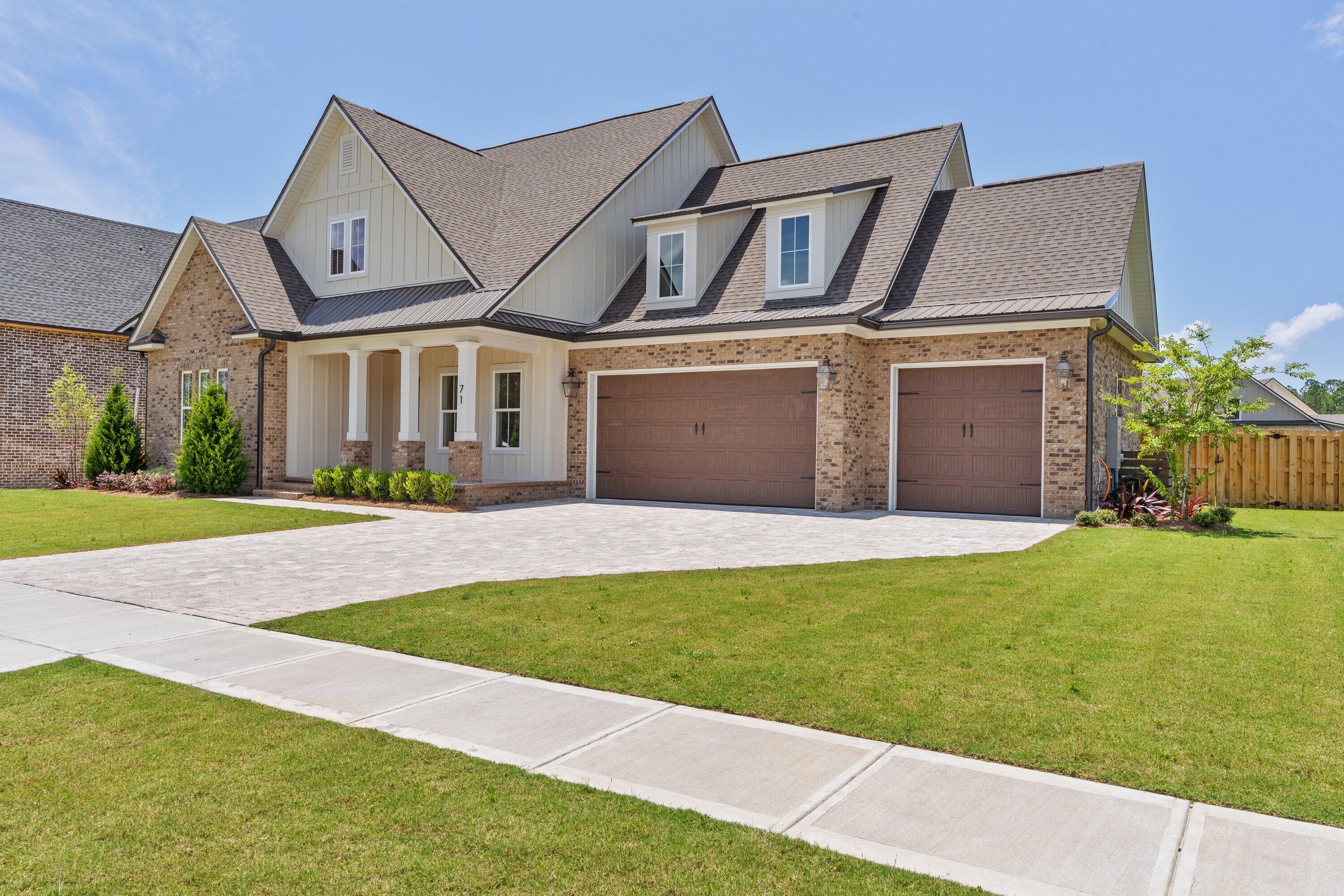 HAMMOCK BAY - Residential