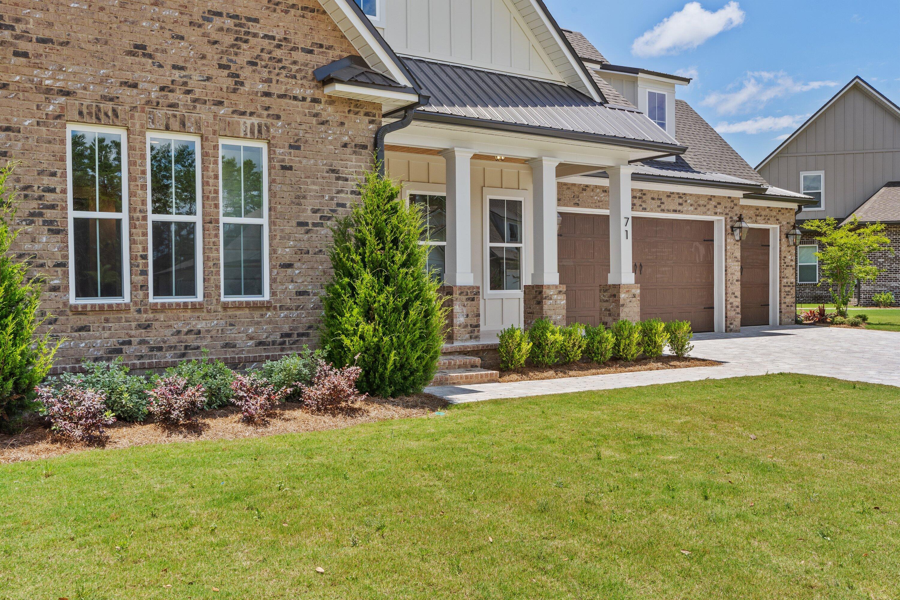 HAMMOCK BAY - Residential