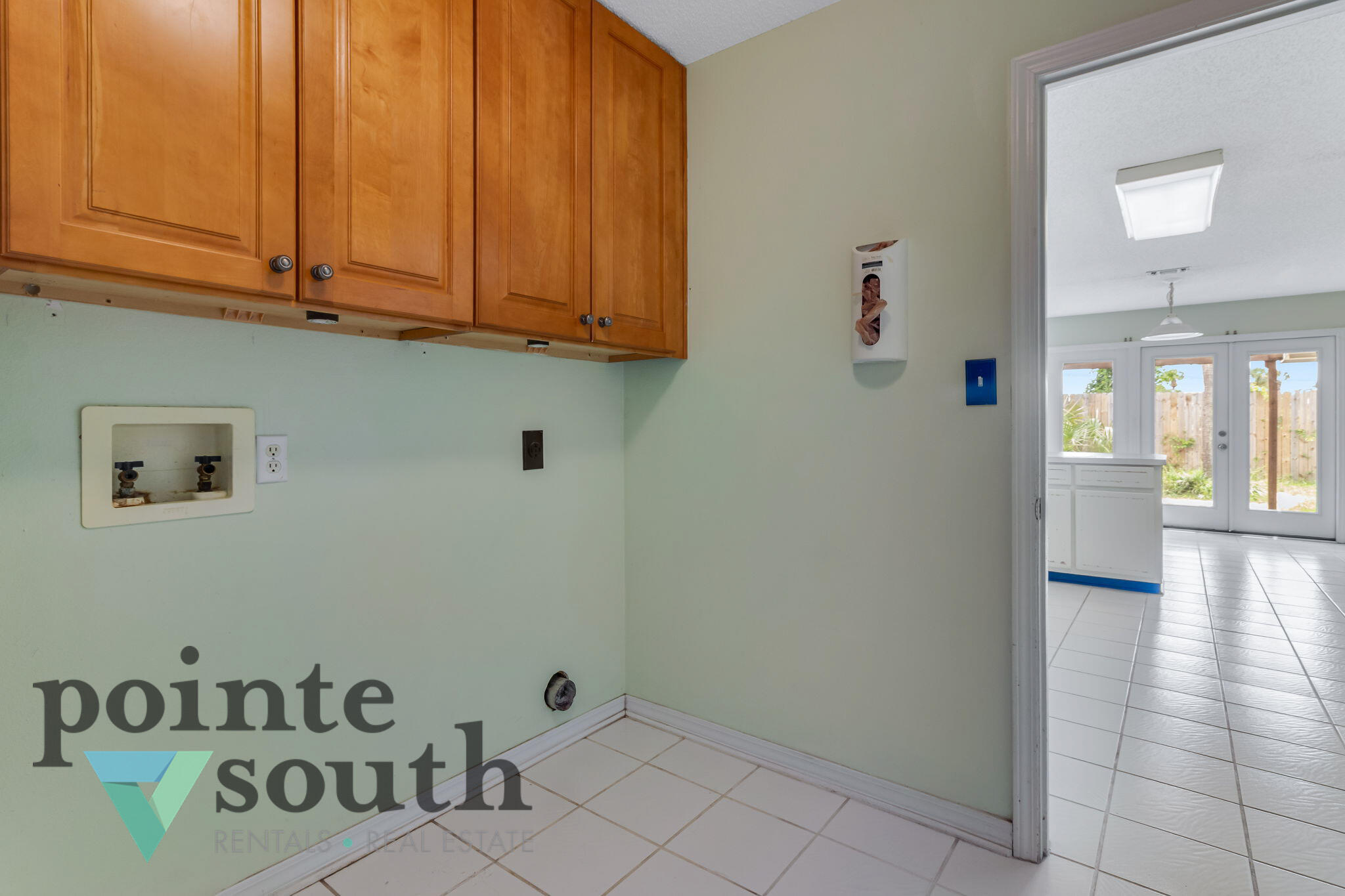 HARBOR BREEZE - Residential Lease