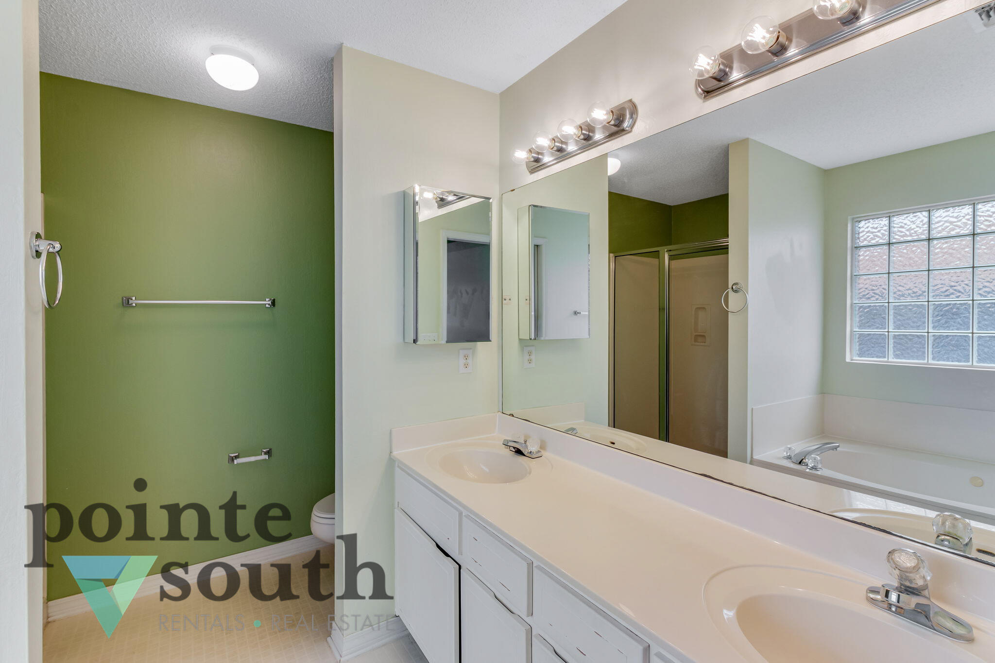 HARBOR BREEZE - Residential Lease