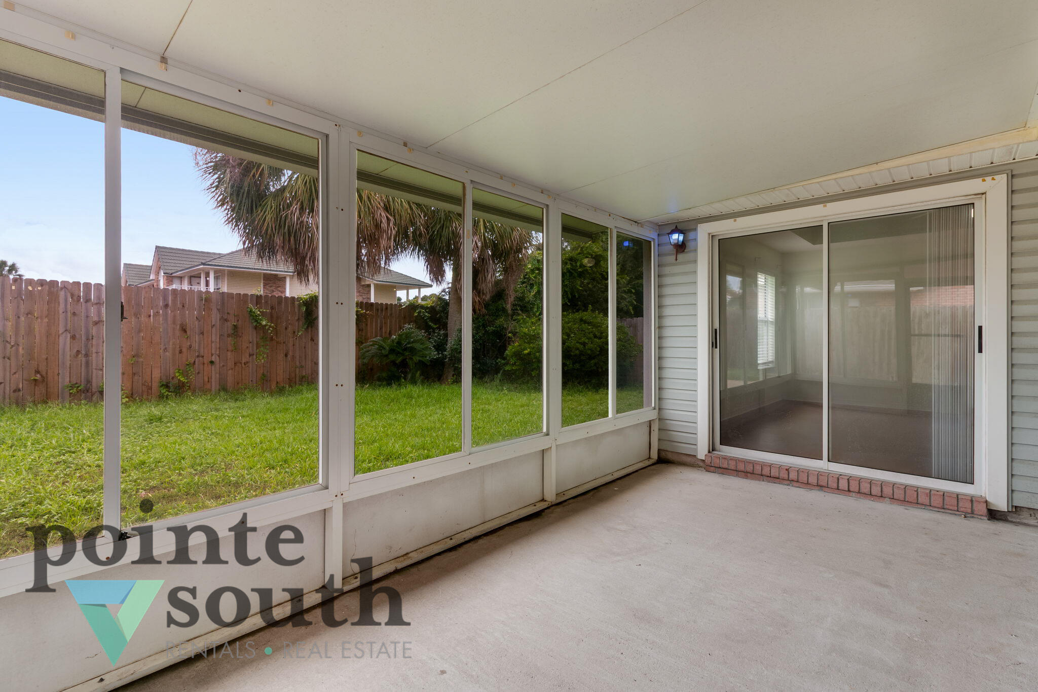 HARBOR BREEZE - Residential Lease