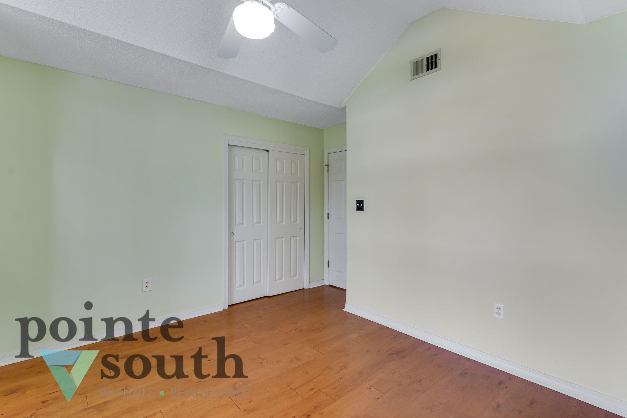 HARBOR BREEZE - Residential Lease
