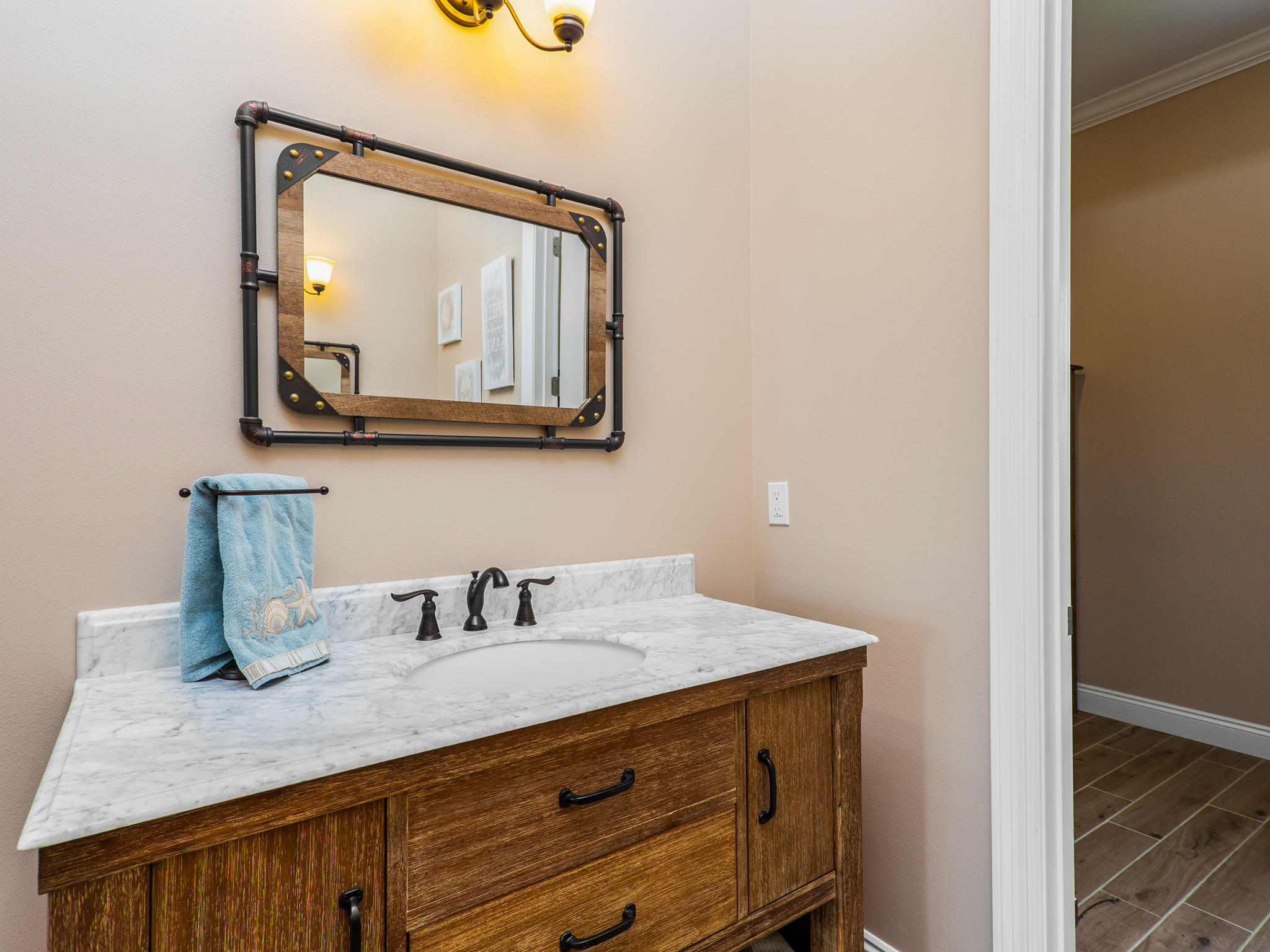 LIGHTHOUSE POINTE - Residential
