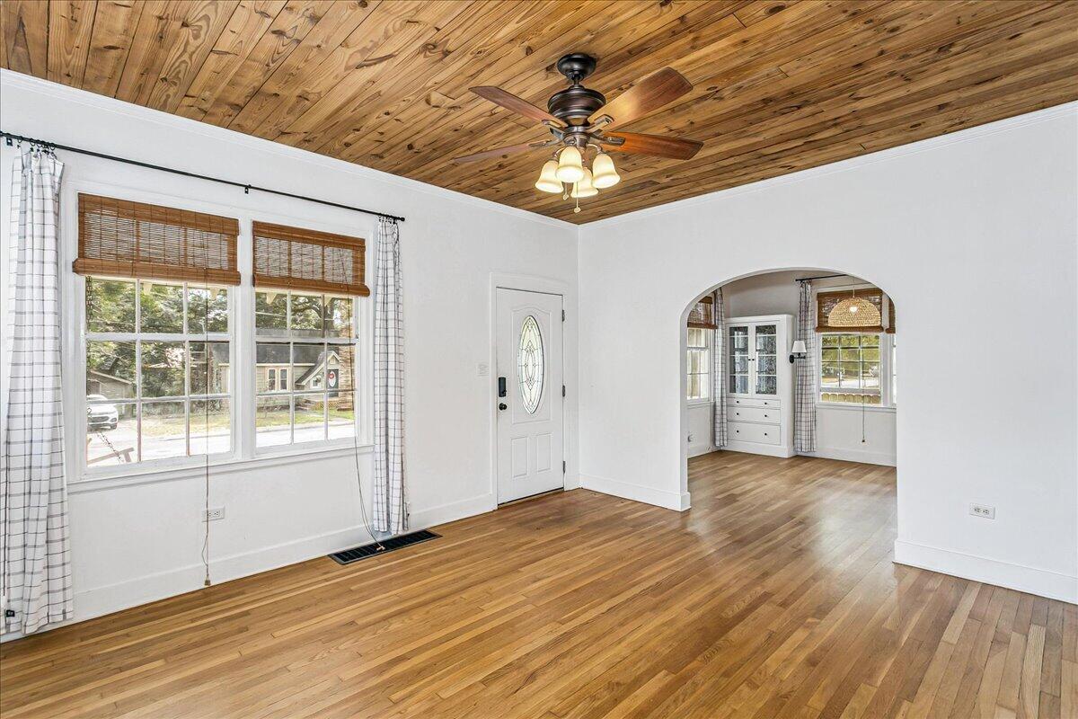 MAXENT TRACT  WESTSIDE GARDEN DISTRCIT - Residential