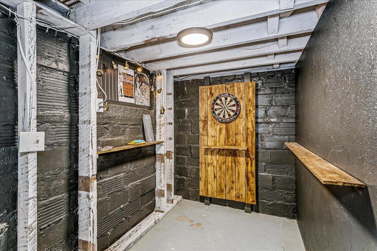 MAXENT TRACT  WESTSIDE GARDEN DISTRCIT - Residential