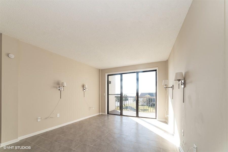 PIRATES BAY PH 1 - Residential