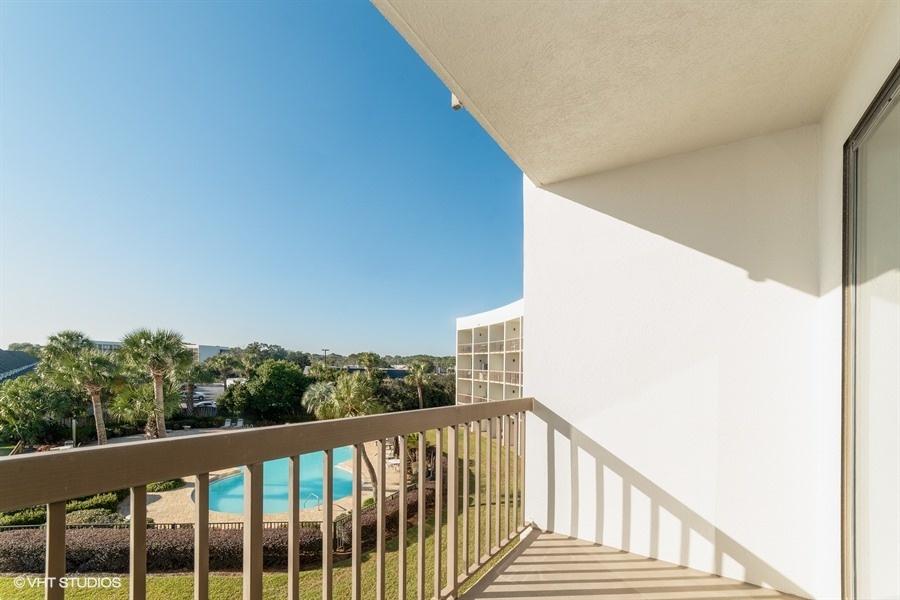 PIRATES BAY PH 1 - Residential