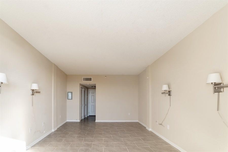 PIRATES BAY PH 1 - Residential