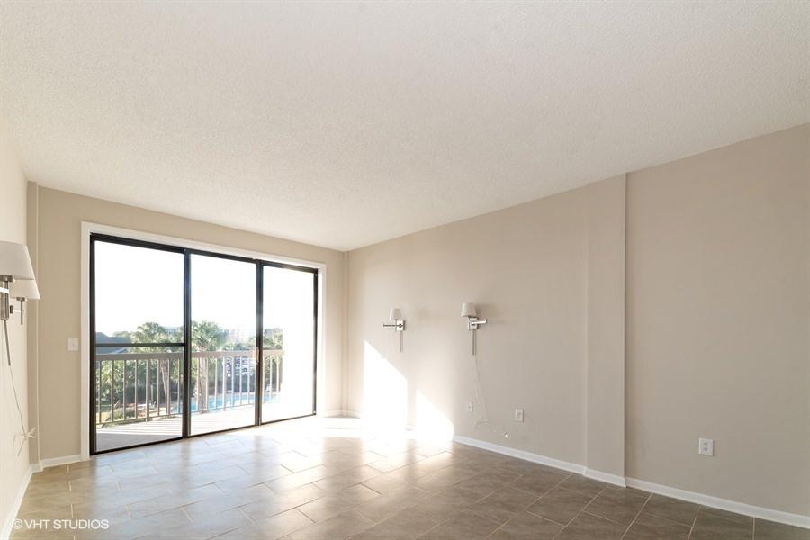 PIRATES BAY PH 1 - Residential