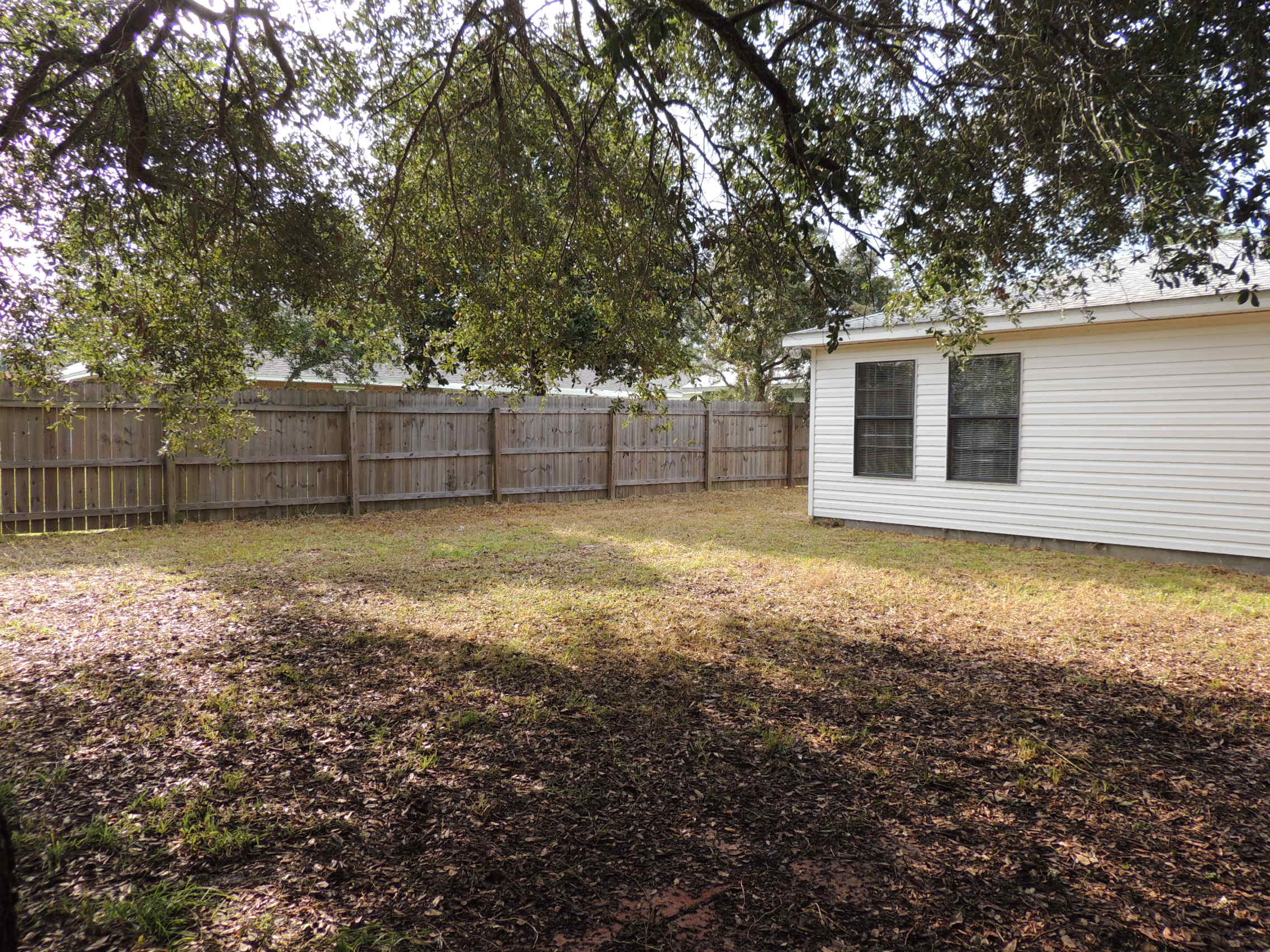 KELL-AIRE GARDENS - Residential