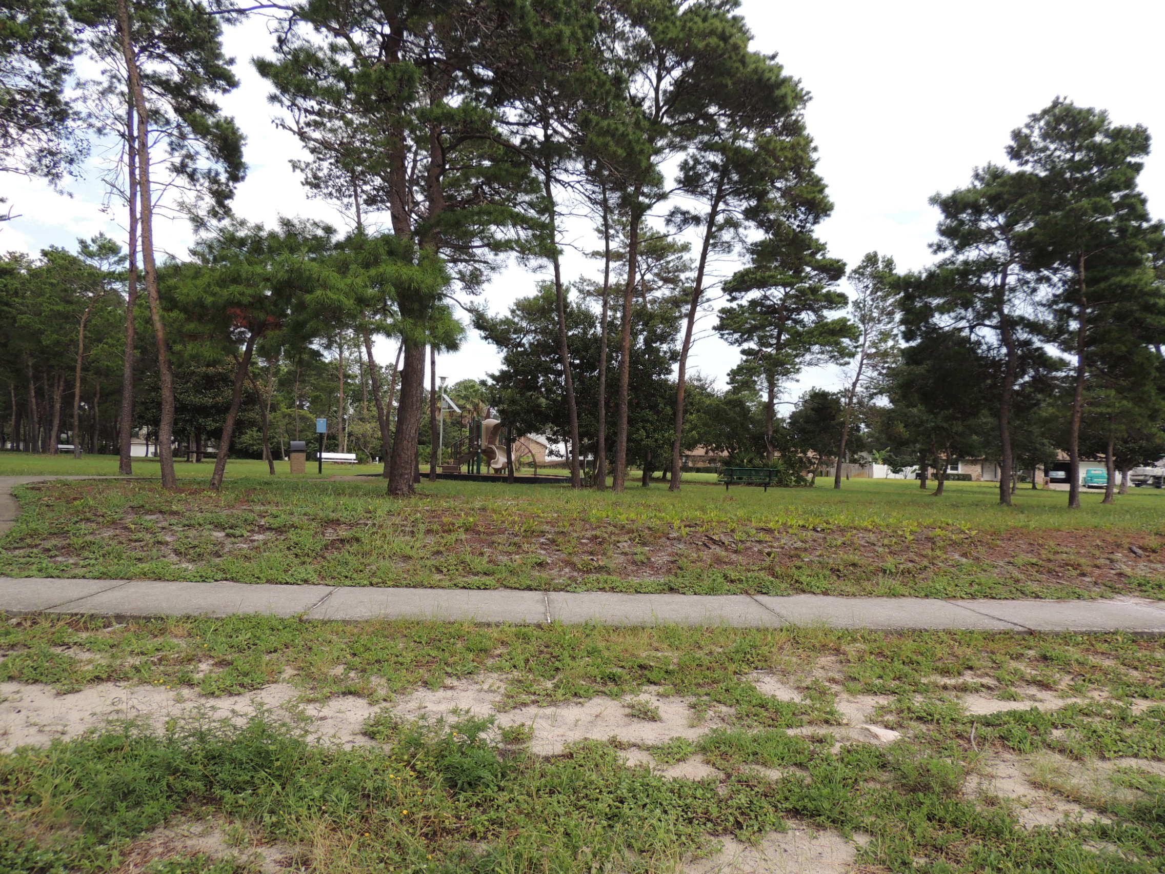 KELL-AIRE GARDENS - Residential