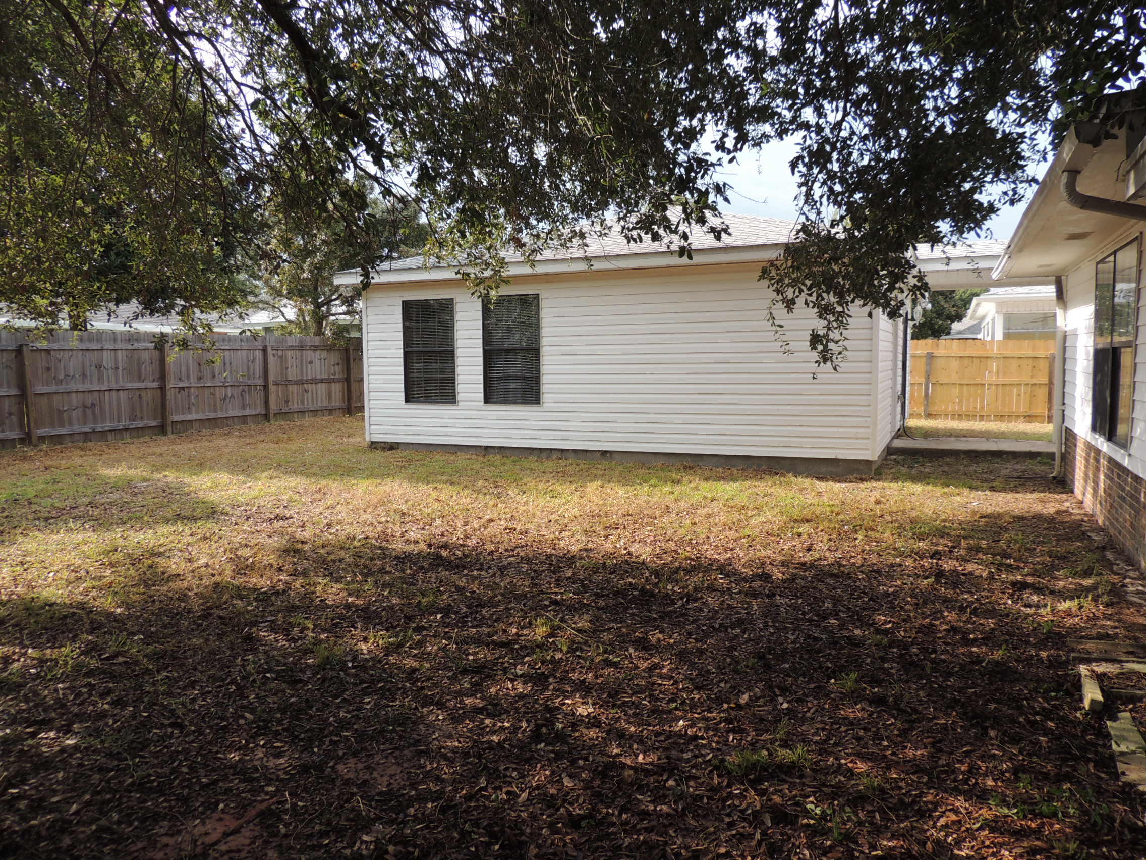 KELL-AIRE GARDENS - Residential