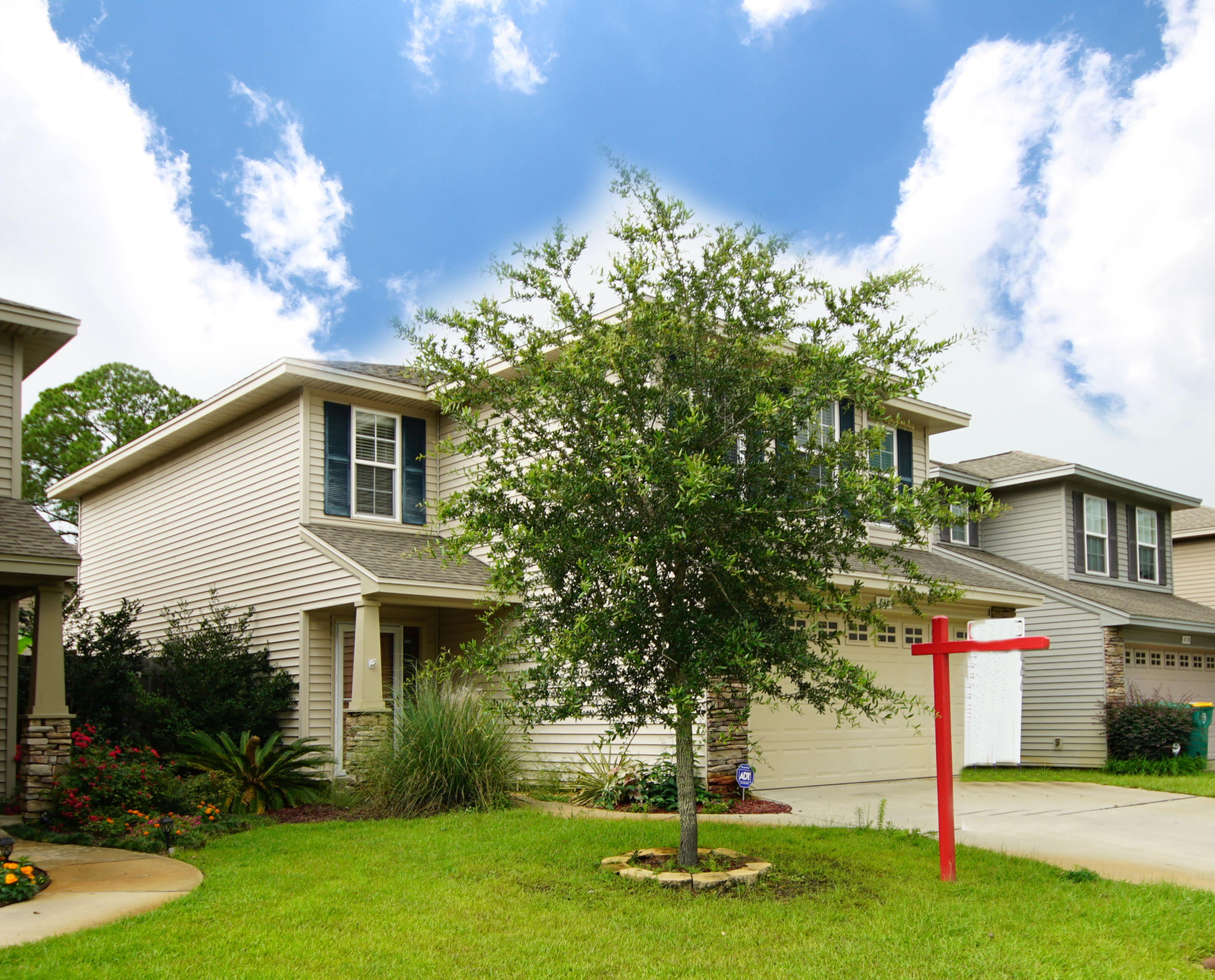 SUMMERWOOD - Residential