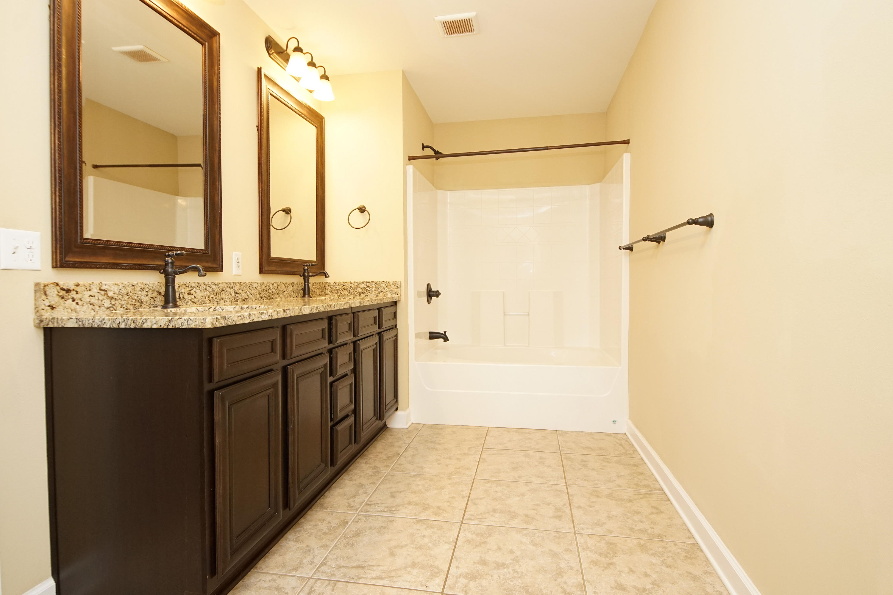 SUMMERWOOD - Residential