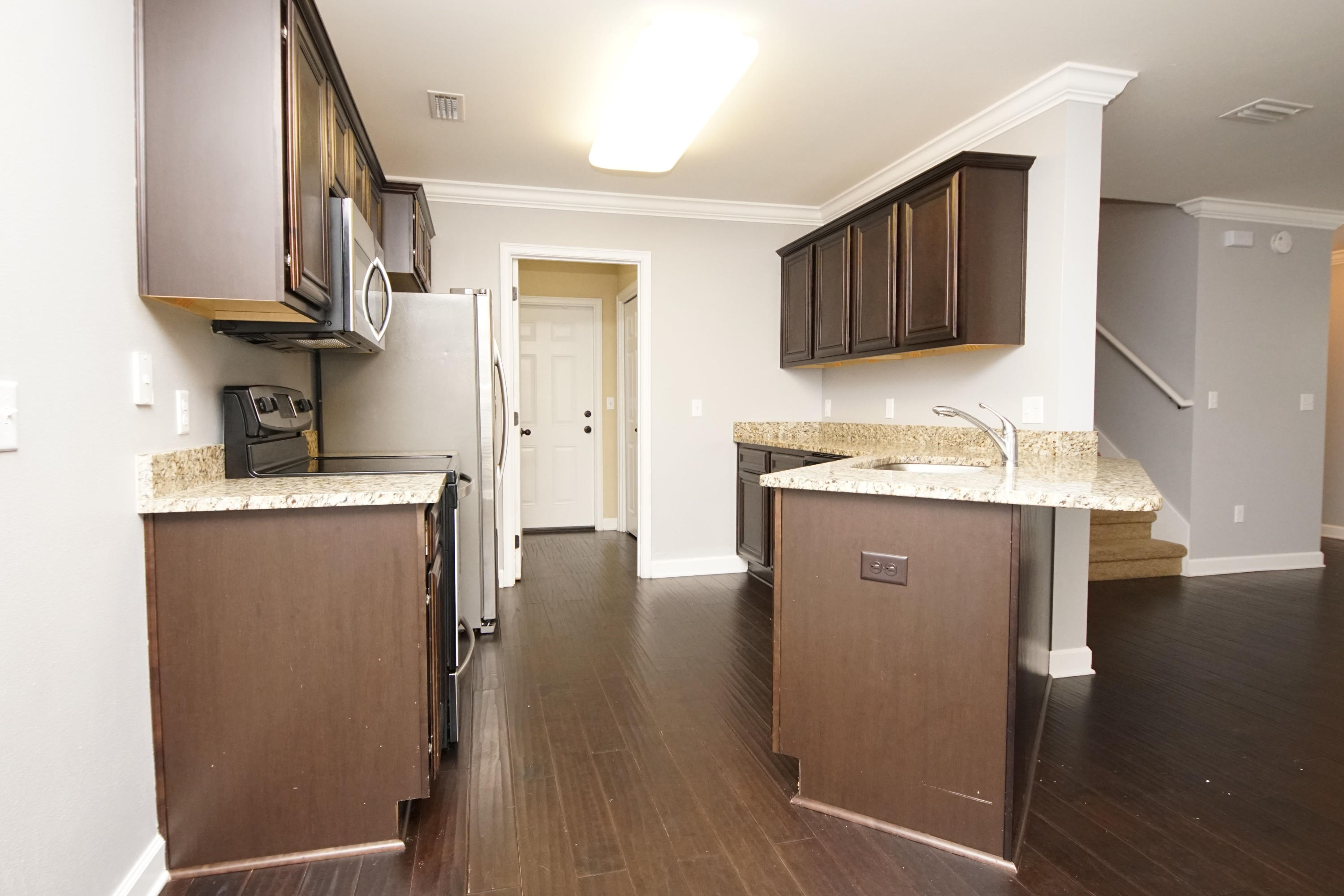 SUMMERWOOD - Residential