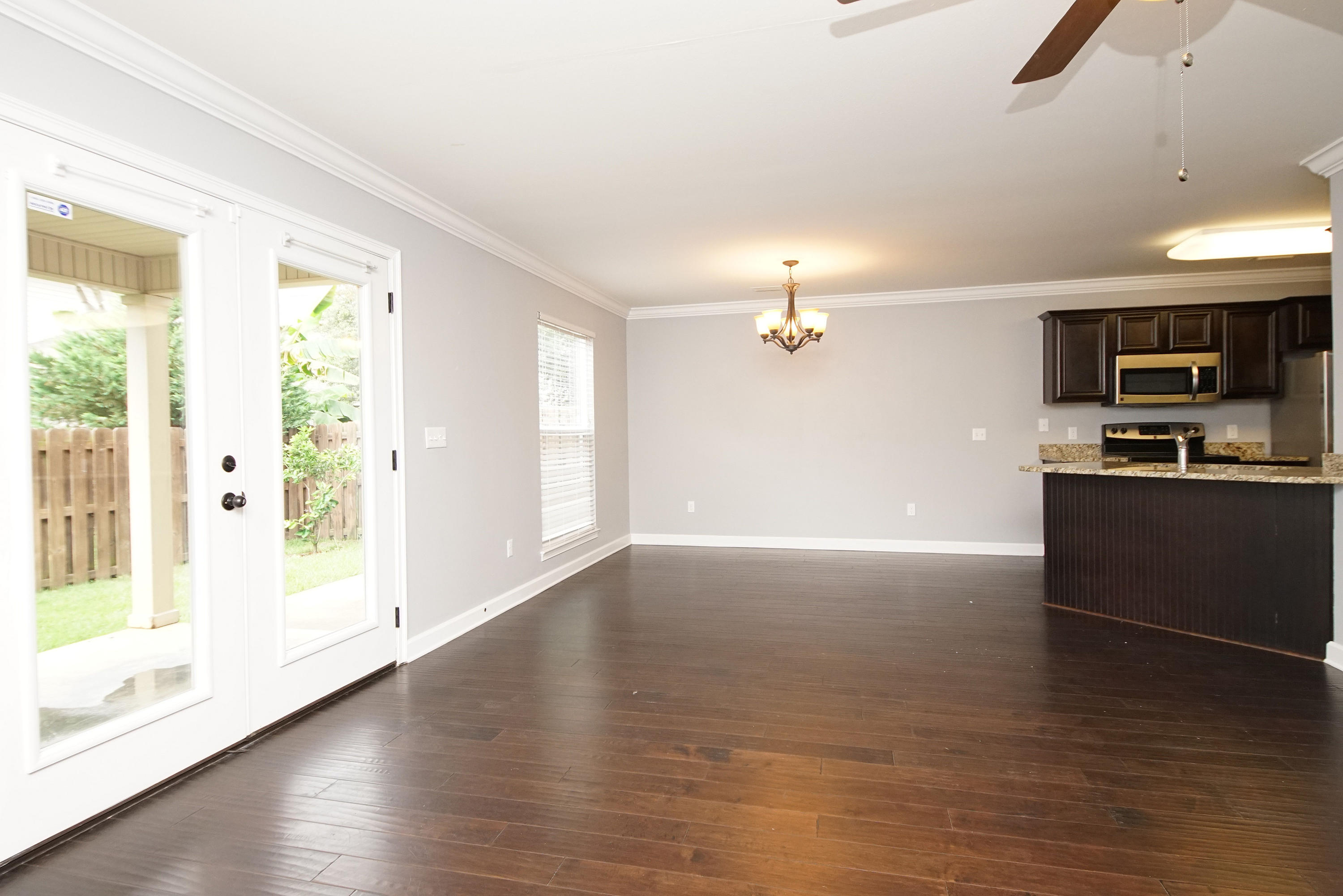 SUMMERWOOD - Residential