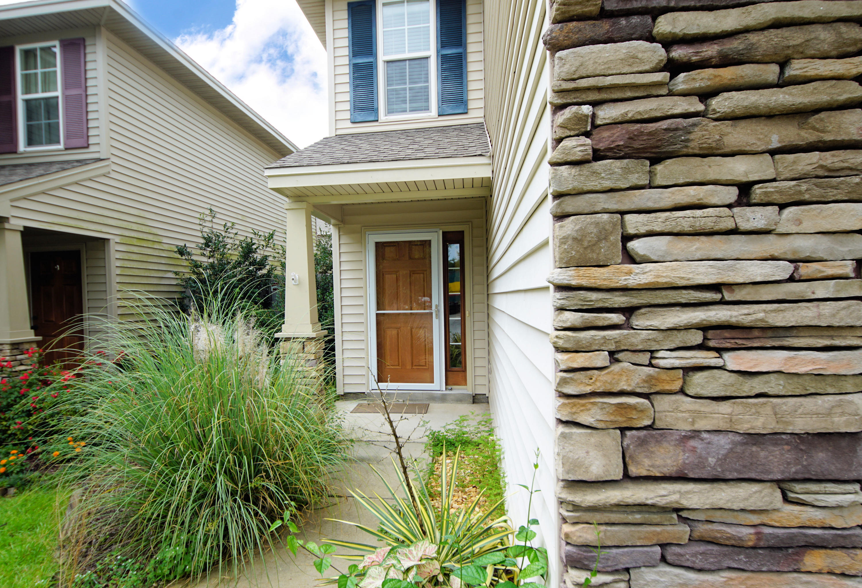 SUMMERWOOD - Residential