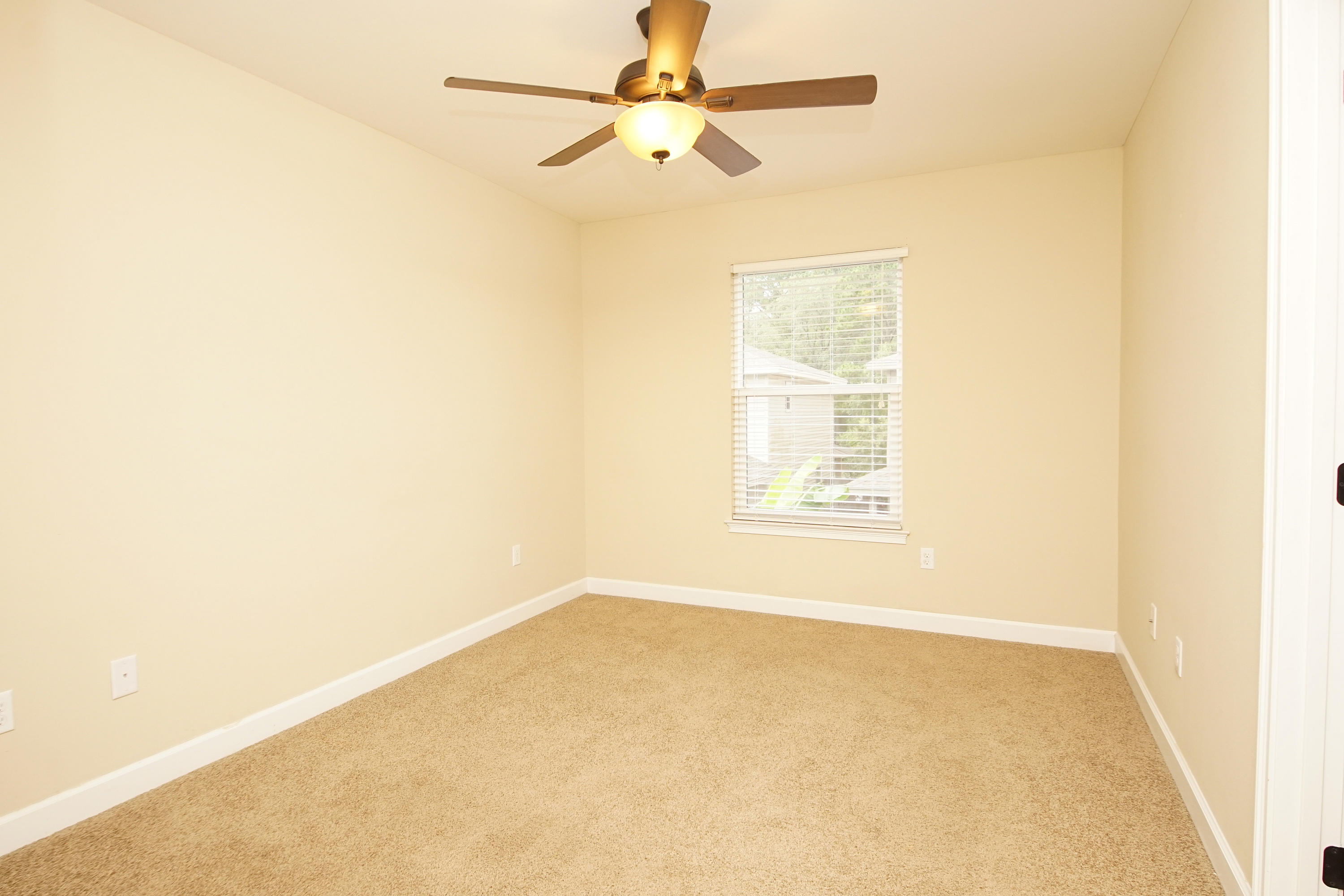 SUMMERWOOD - Residential