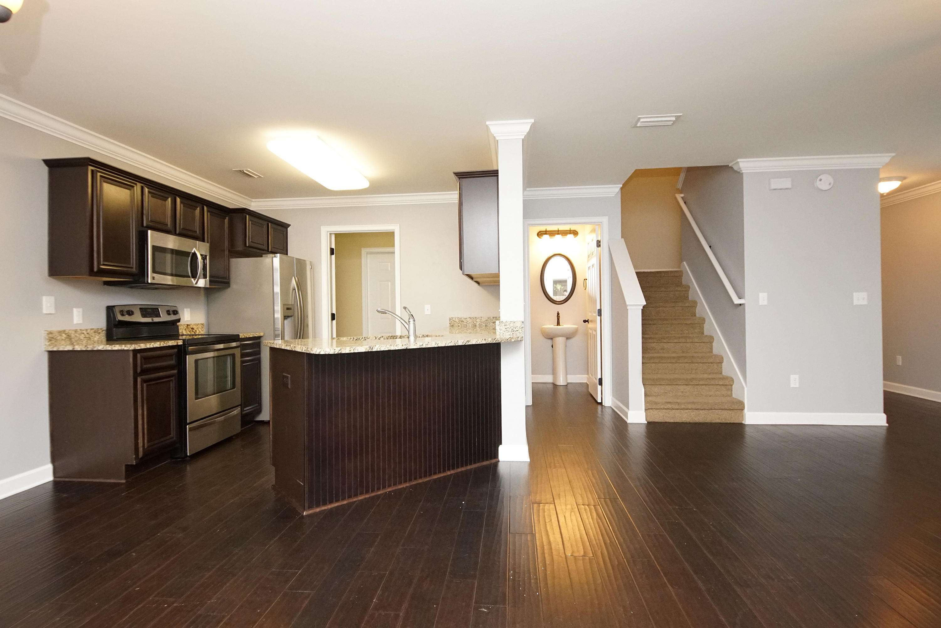 SUMMERWOOD - Residential