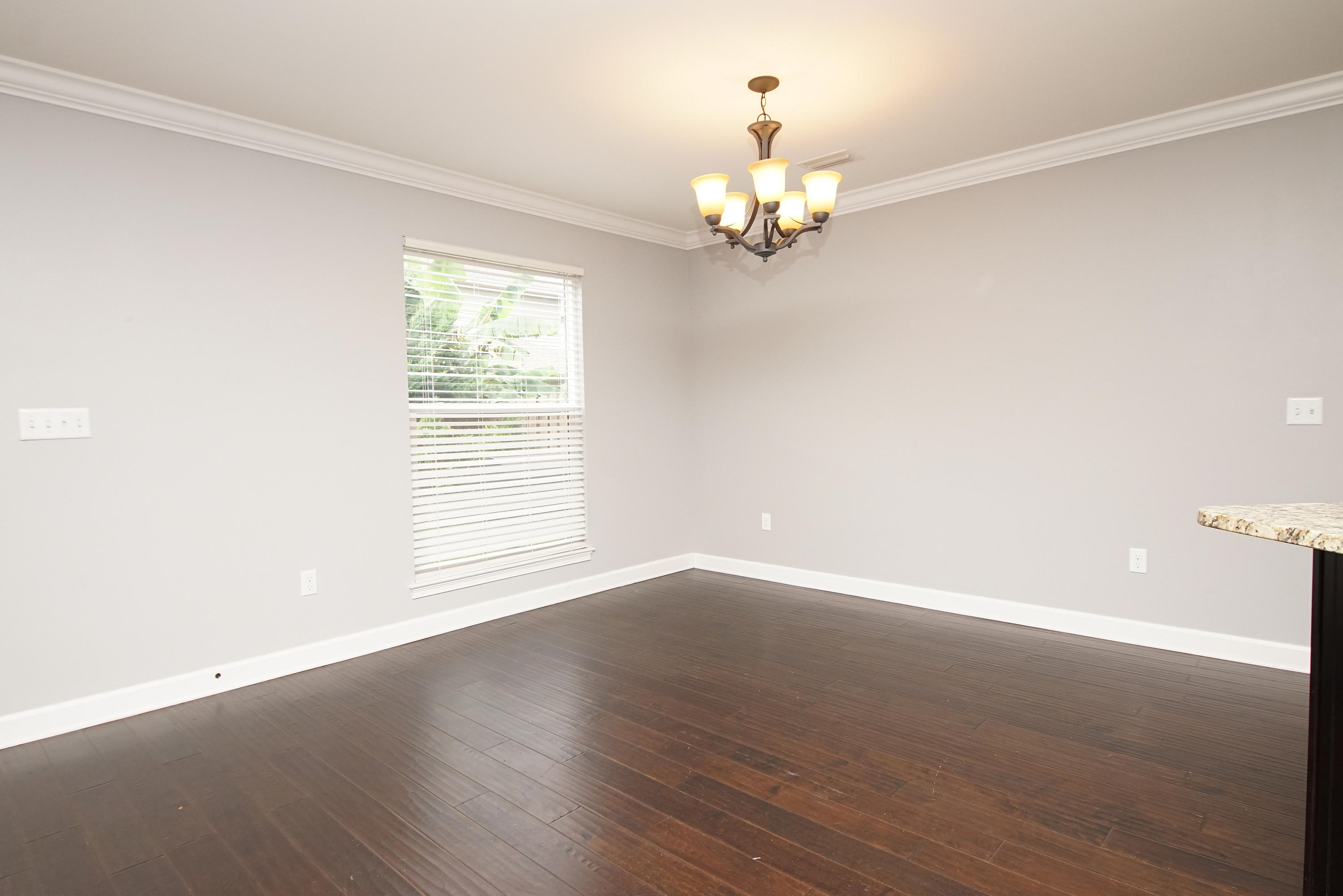 SUMMERWOOD - Residential