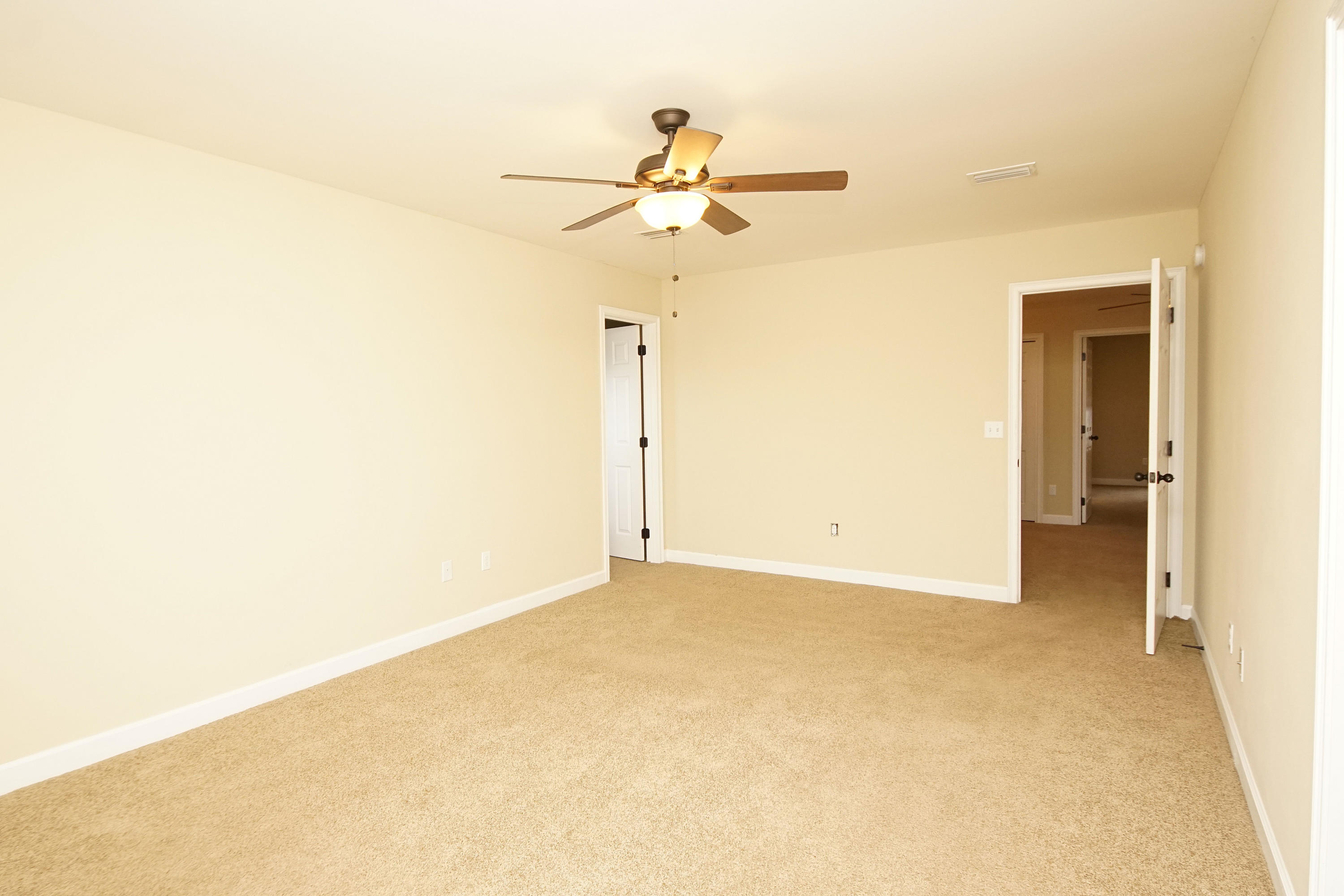 SUMMERWOOD - Residential