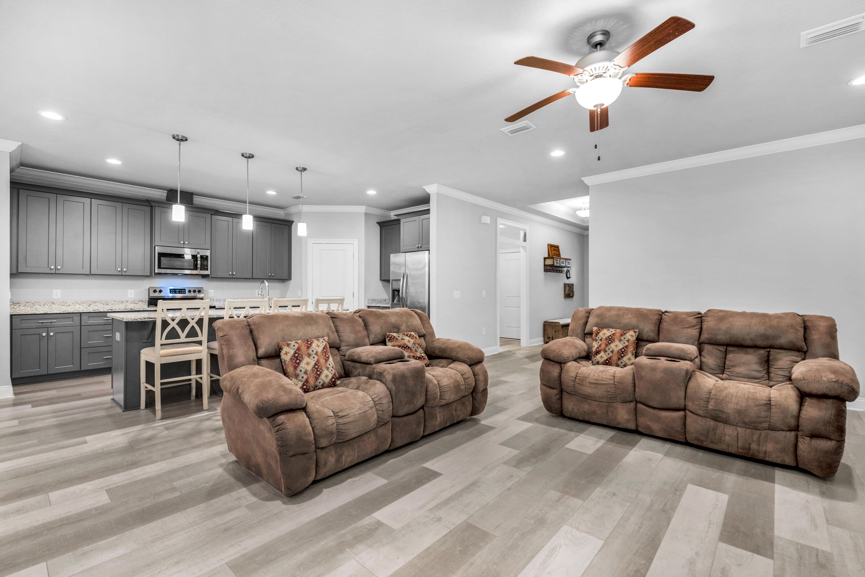 NO RECORDED SUBDIVISION - Residential