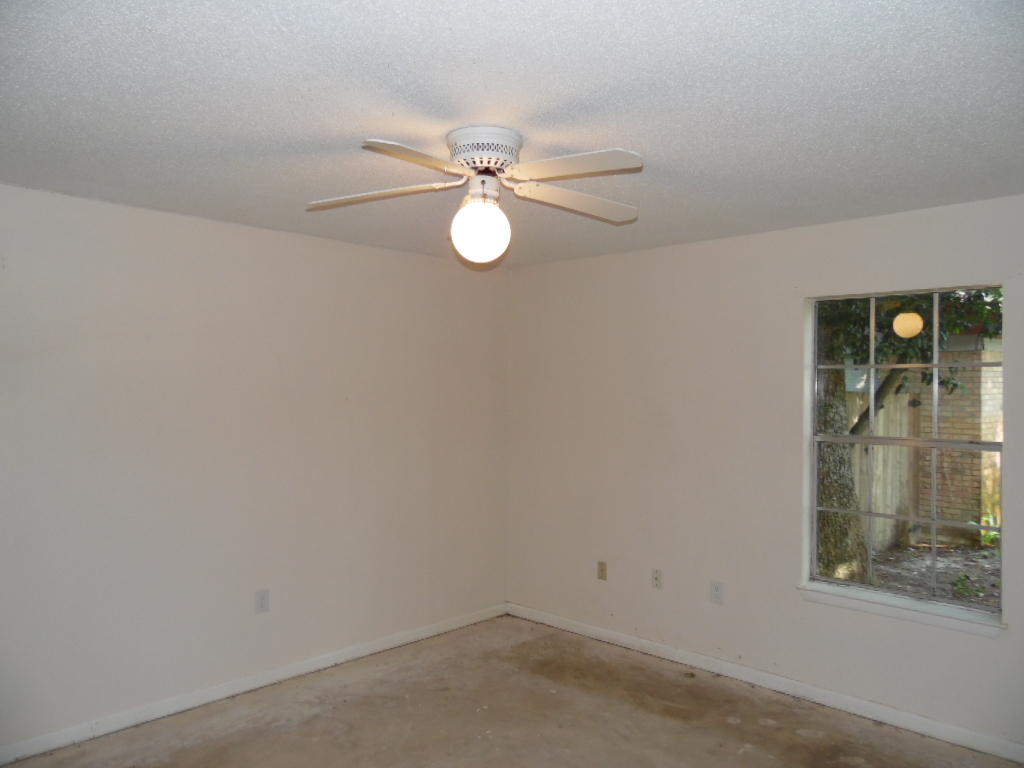 VICTORIA GARDENS 3 - Residential