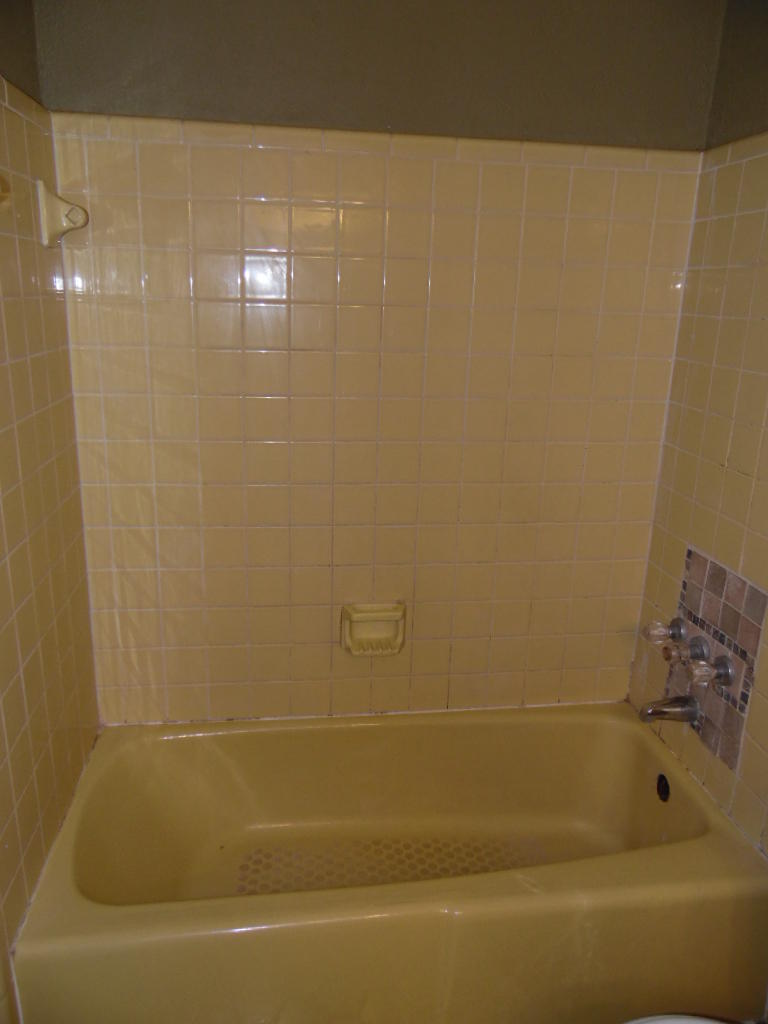 VICTORIA GARDENS 3 - Residential