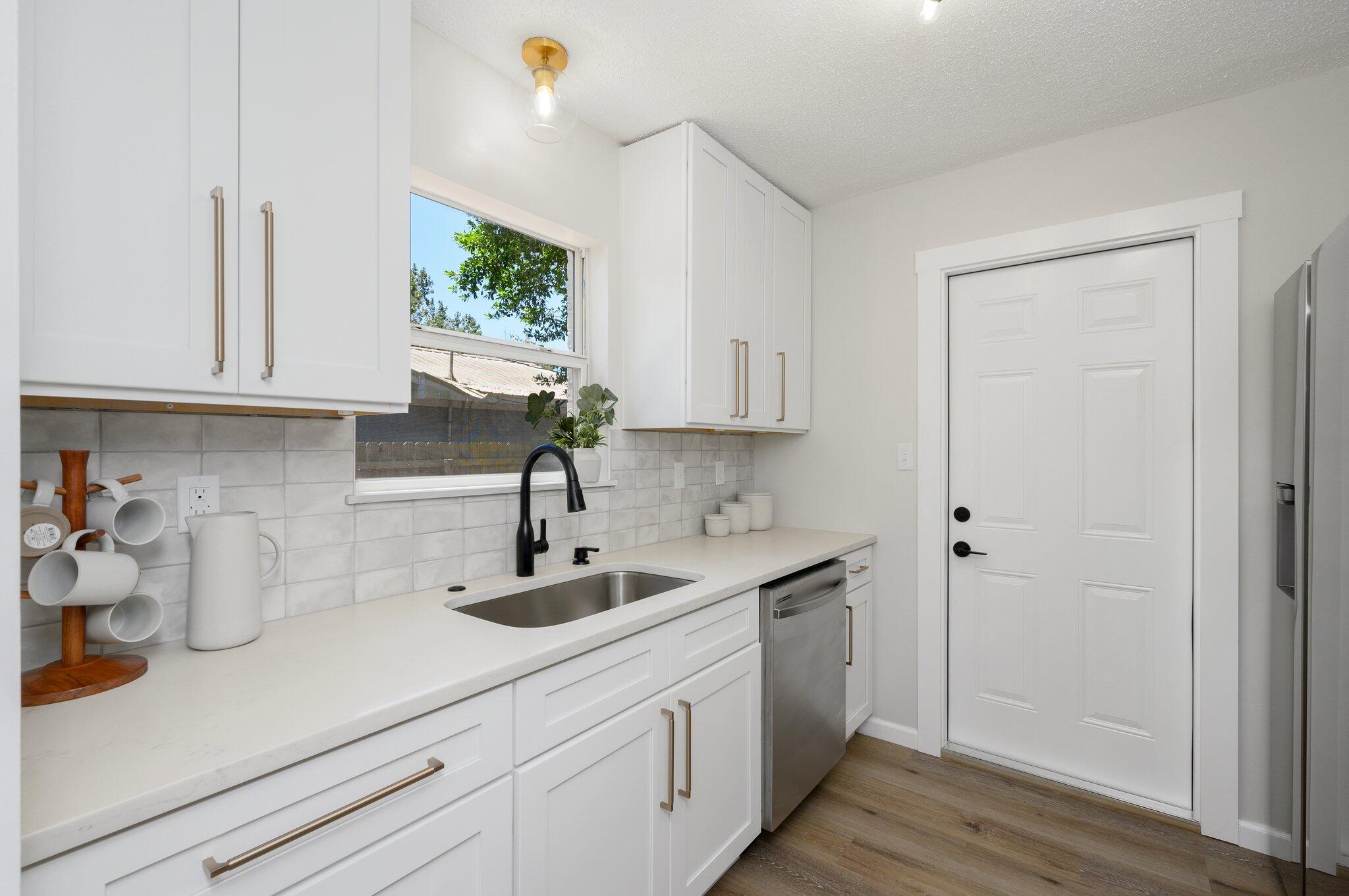 WYNNEHAVEN BEACH ESTATES 1ST ADDN - Residential