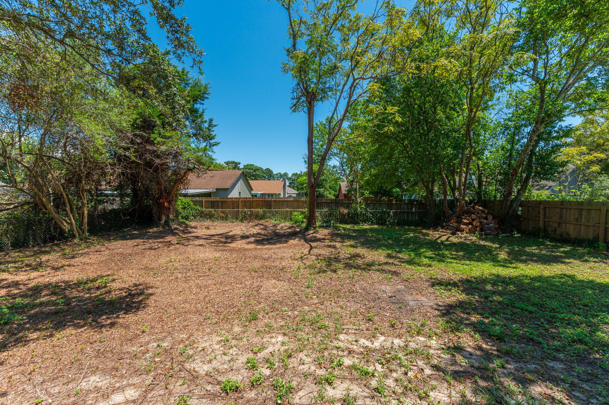 WYNNEHAVEN BEACH ESTATES 1ST ADDN - Residential