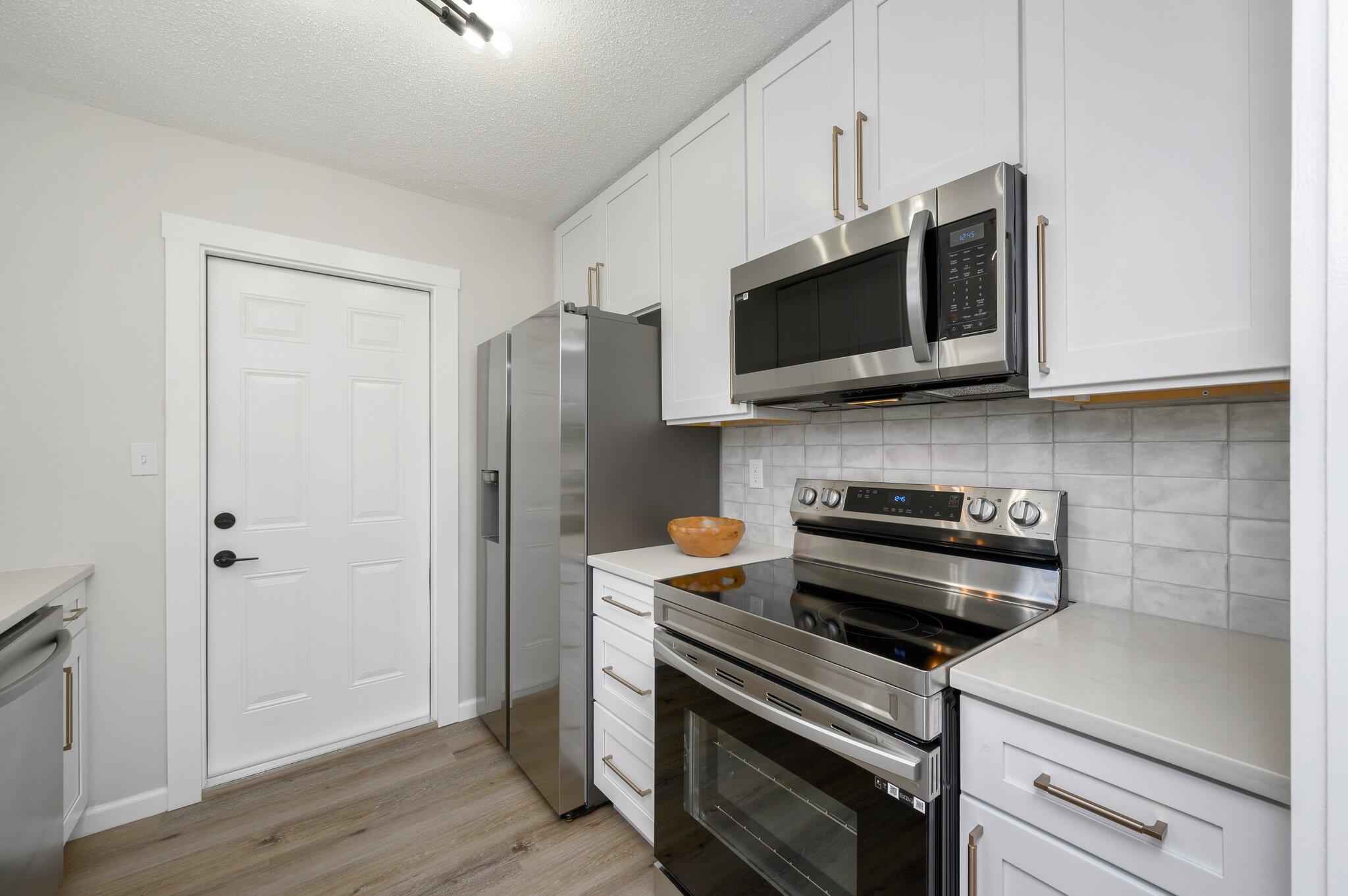 WYNNEHAVEN BEACH ESTATES 1ST ADDN - Residential