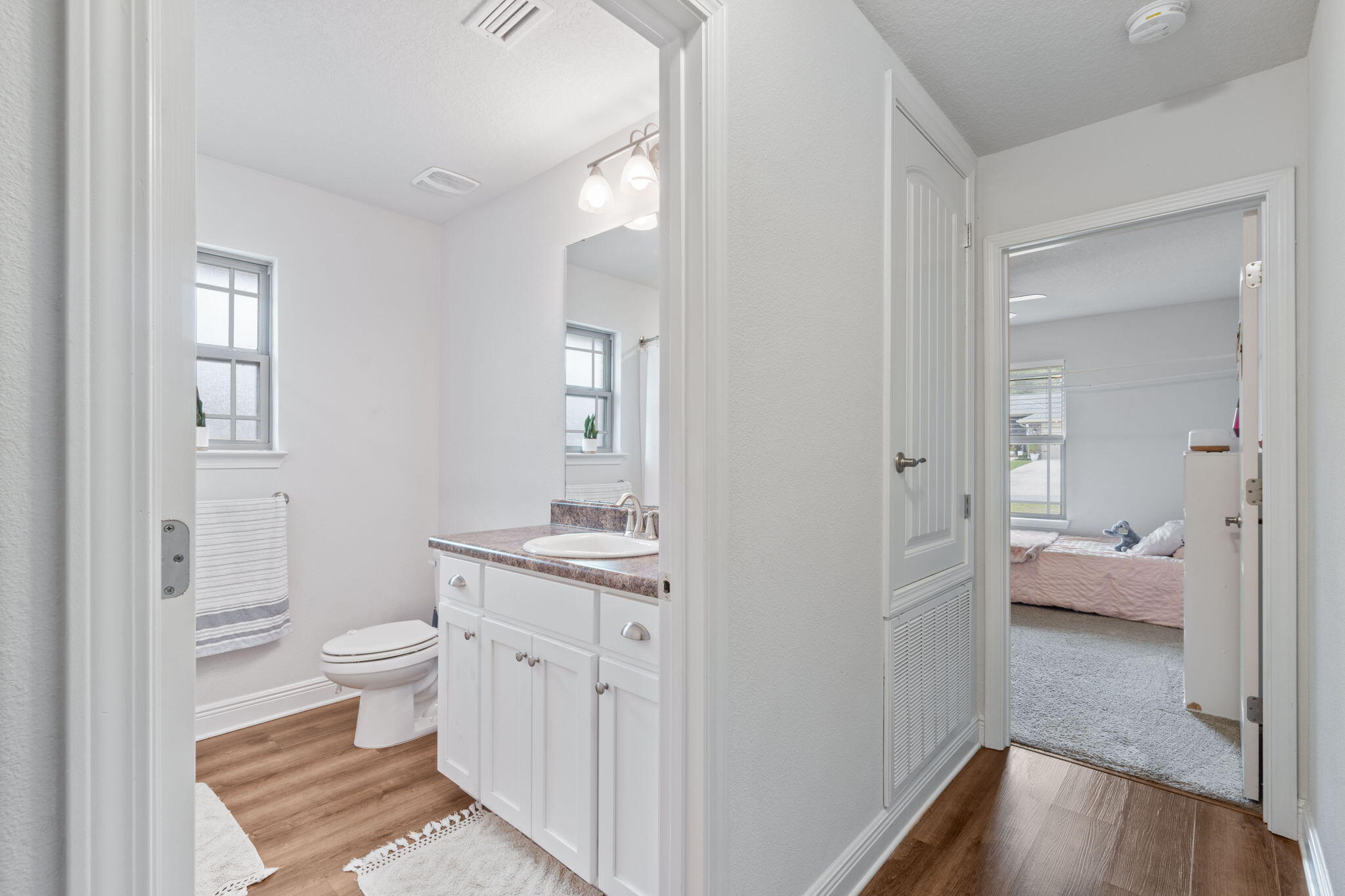 HAMILTON CROSSING - Residential