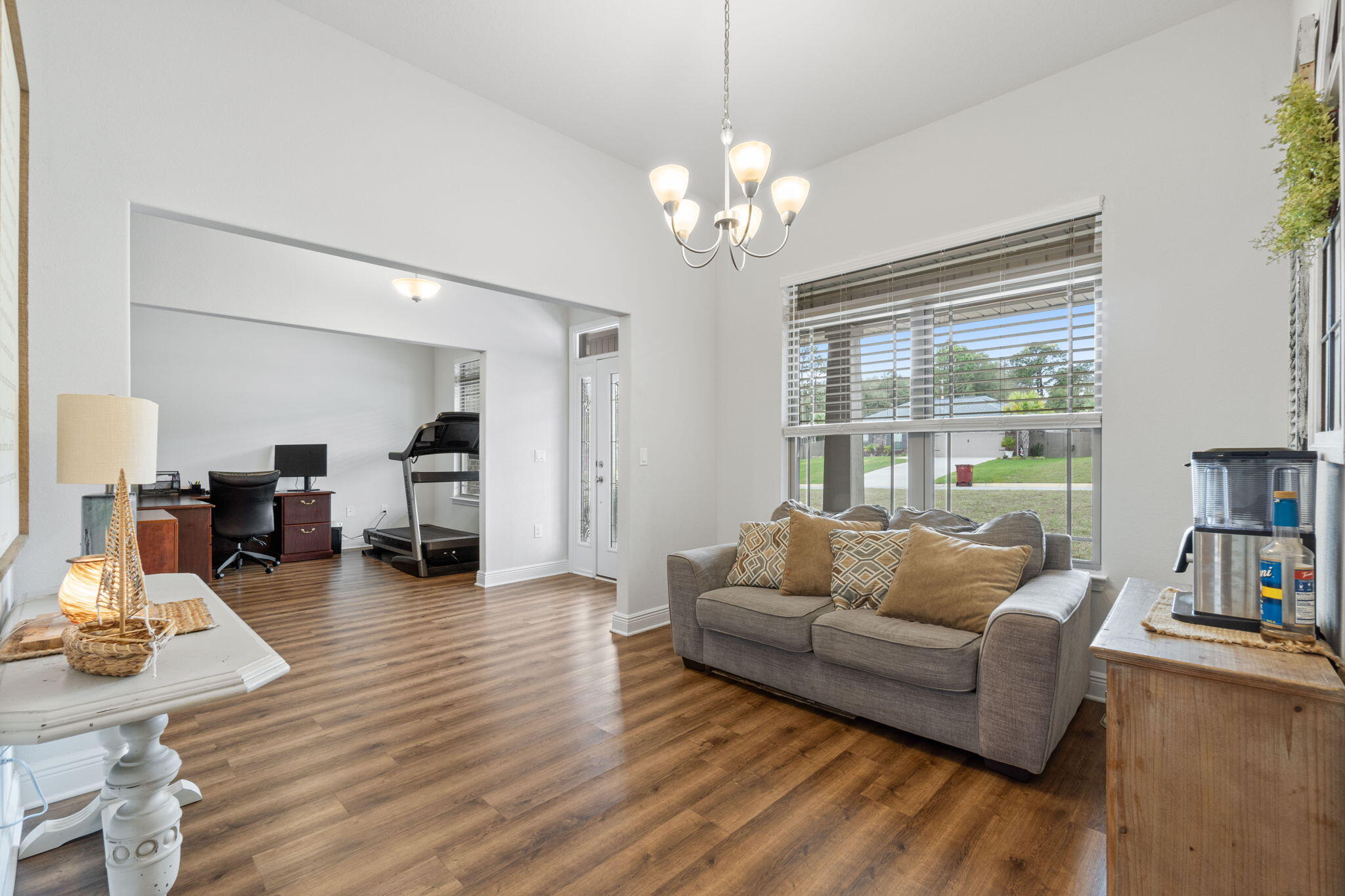 HAMILTON CROSSING - Residential