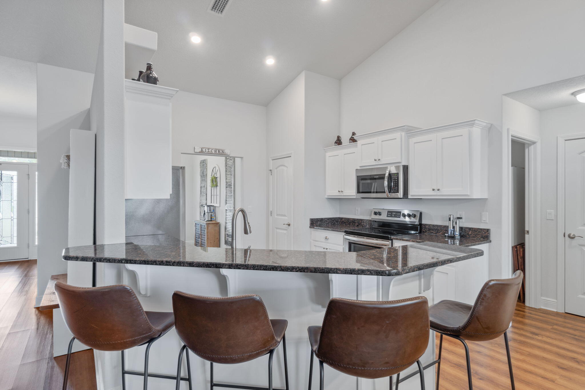 HAMILTON CROSSING - Residential