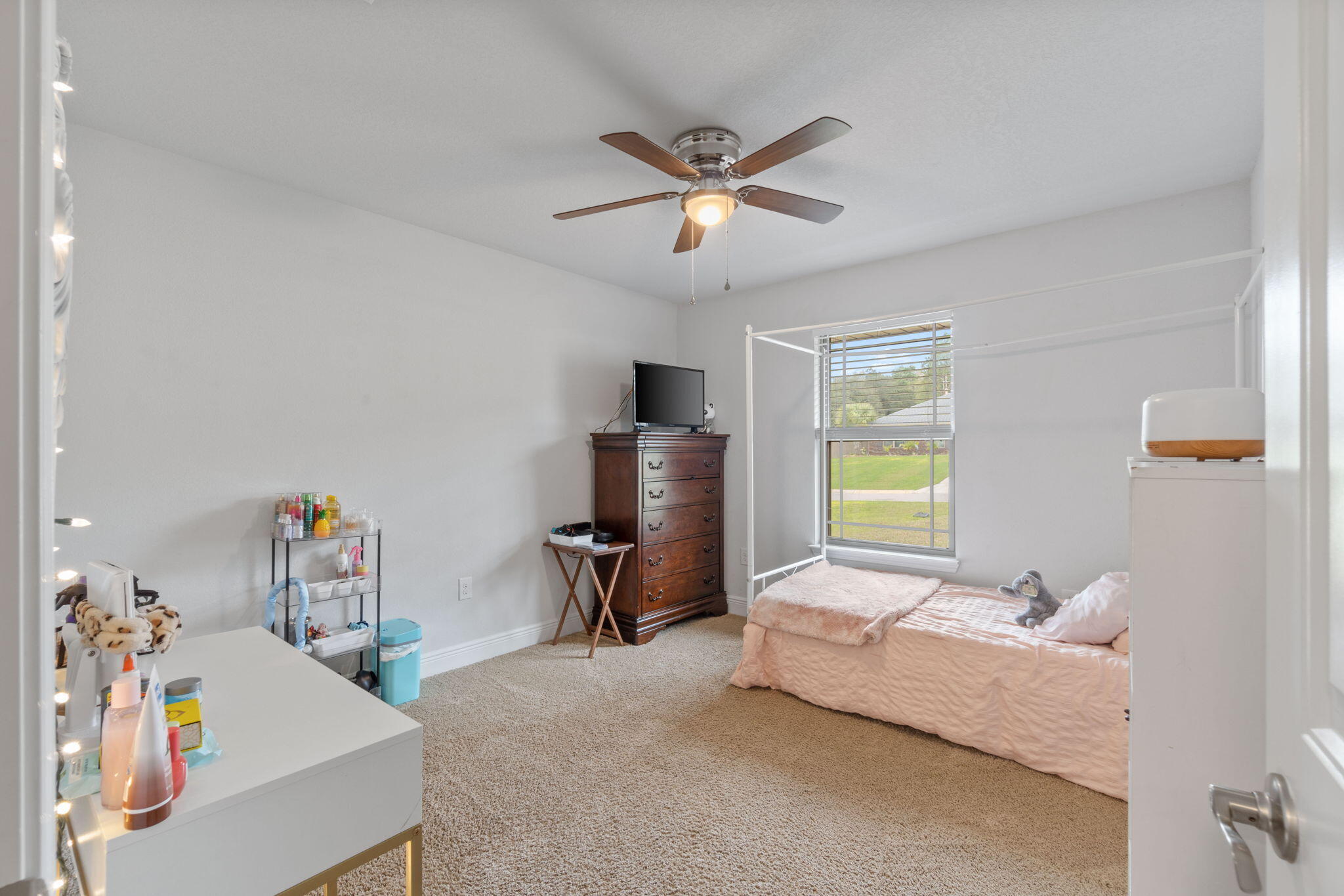 HAMILTON CROSSING - Residential